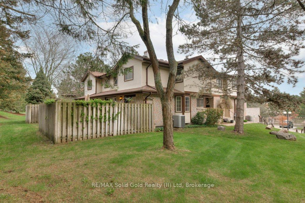 Photo 43 of Unit 2, 487 Beechwood Drive, Waterloo — HOMEH