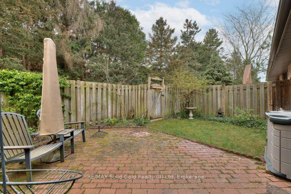 Photo 46 of Unit 2, 487 Beechwood Drive, Waterloo — HOMEH