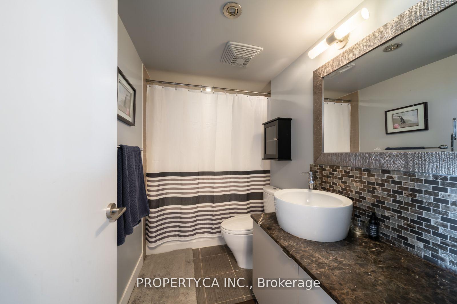 Photo 9 of Unit 1705, 1048 Broadview Avenue, Toronto, Broadview North — HOMEH
