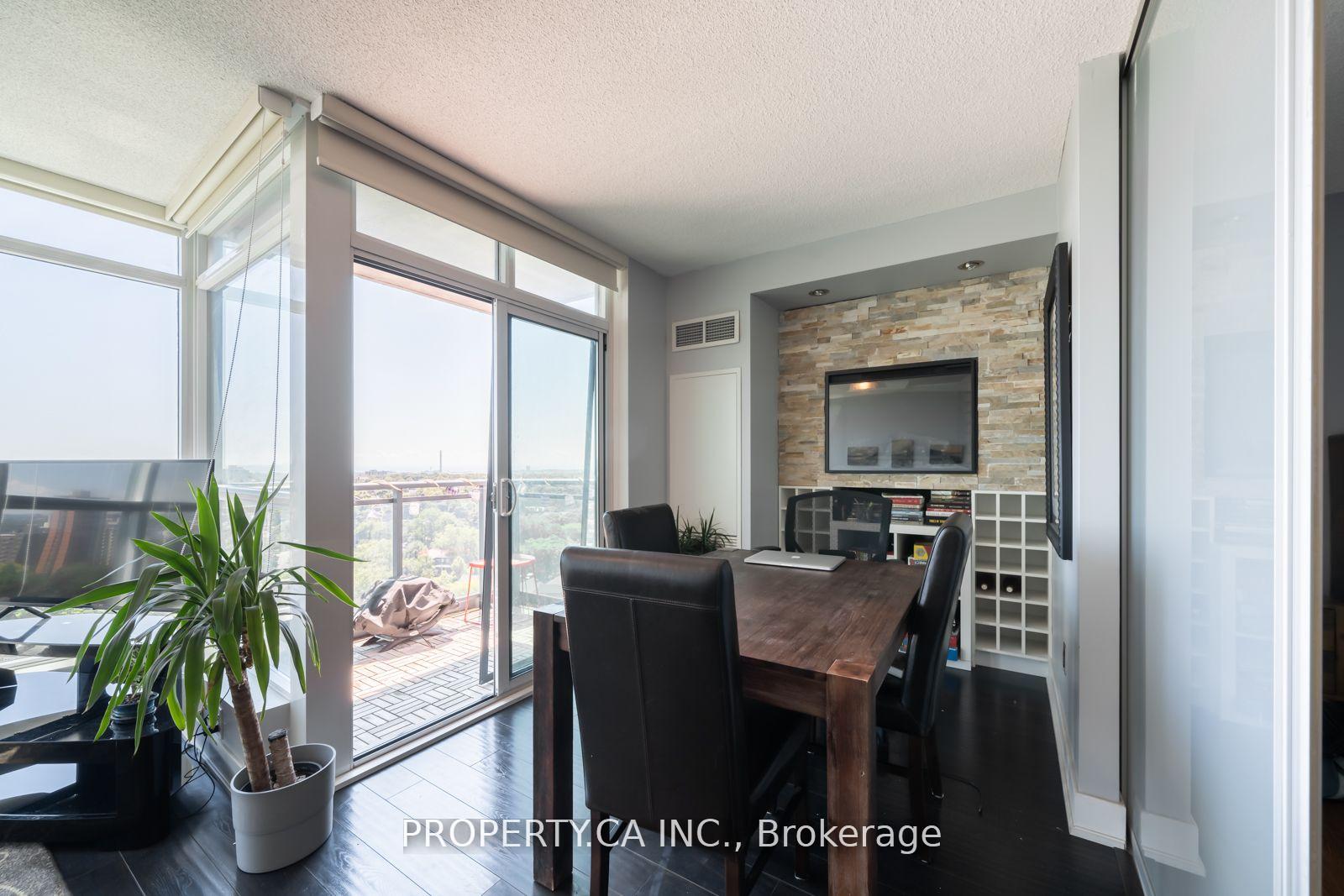 Photo 12 of Unit 1705, 1048 Broadview Avenue, Toronto, Broadview North — HOMEH