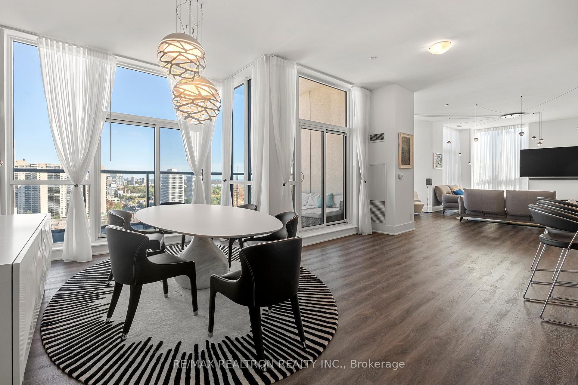 Photo 4 of Unit Ph02, 1486 Bathurst Street, Toronto, Forest Hill South — HOMEH