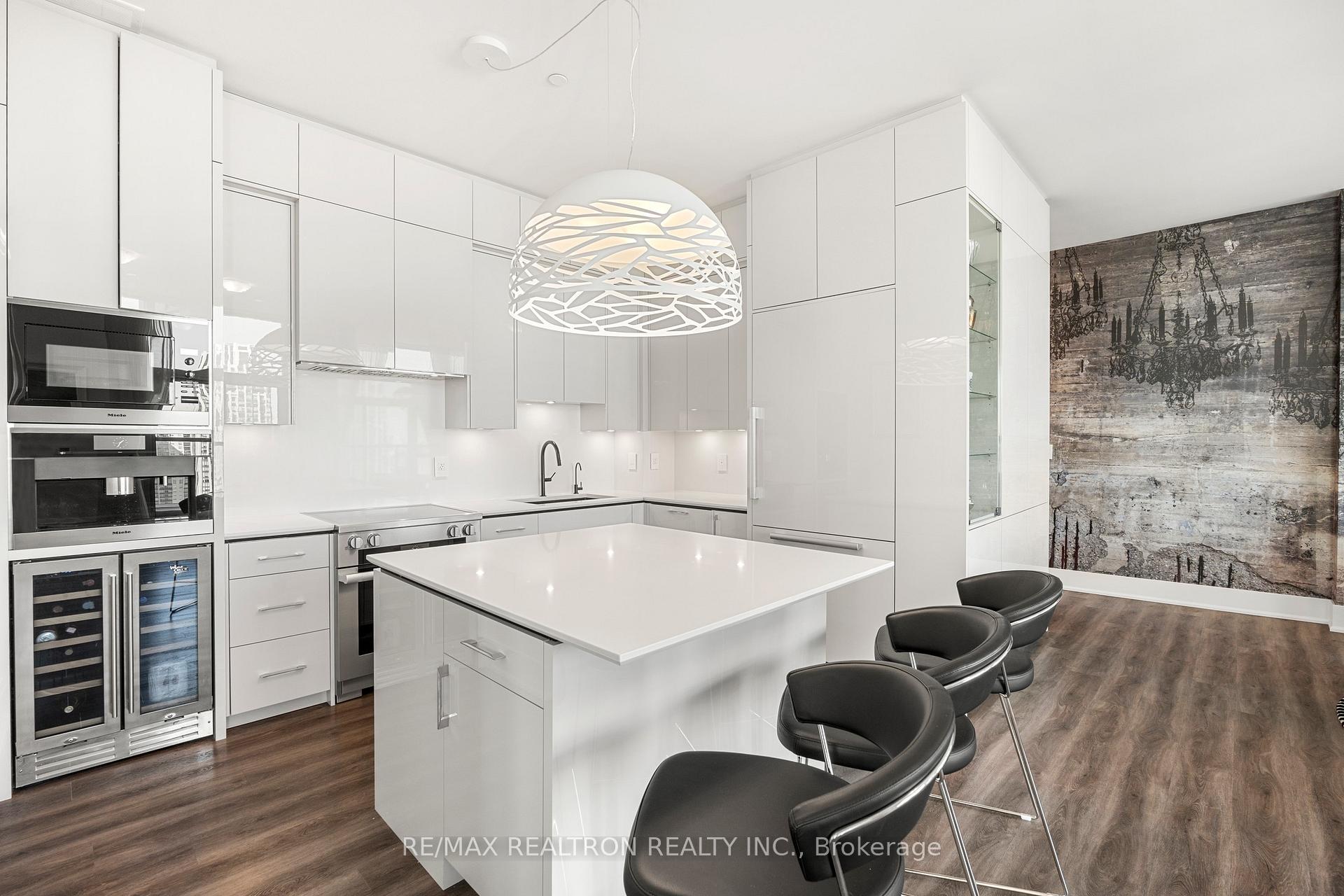 Photo 23 of Unit Ph02, 1486 Bathurst Street, Toronto, Forest Hill South — HOMEH