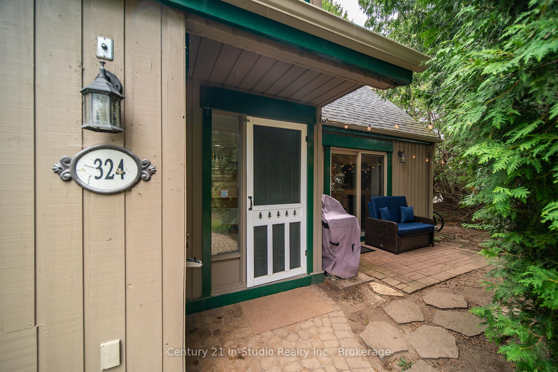 Photo 3 of Unit 324, 5 Dawson Drive, Collingwood — HOMEH