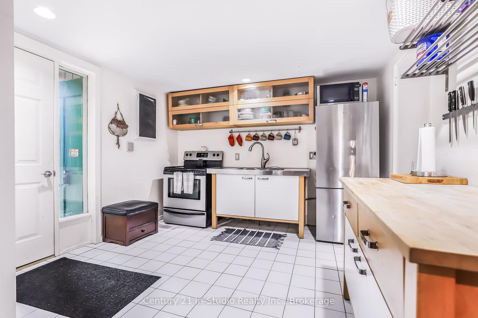 Photo 8 of Unit 324, 5 Dawson Drive, Collingwood — HOMEH