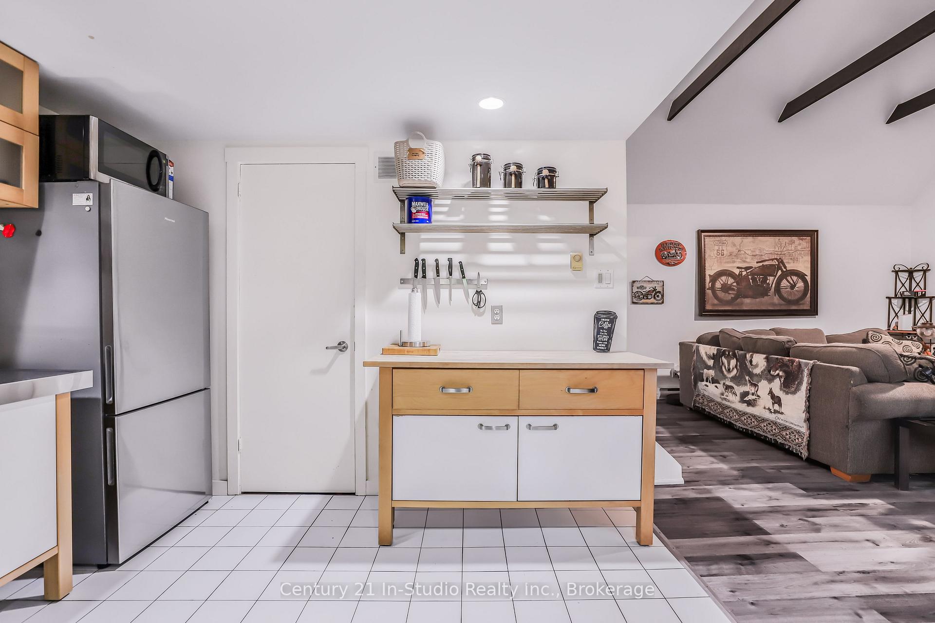 Photo 10 of Unit 324, 5 Dawson Drive, Collingwood — HOMEH