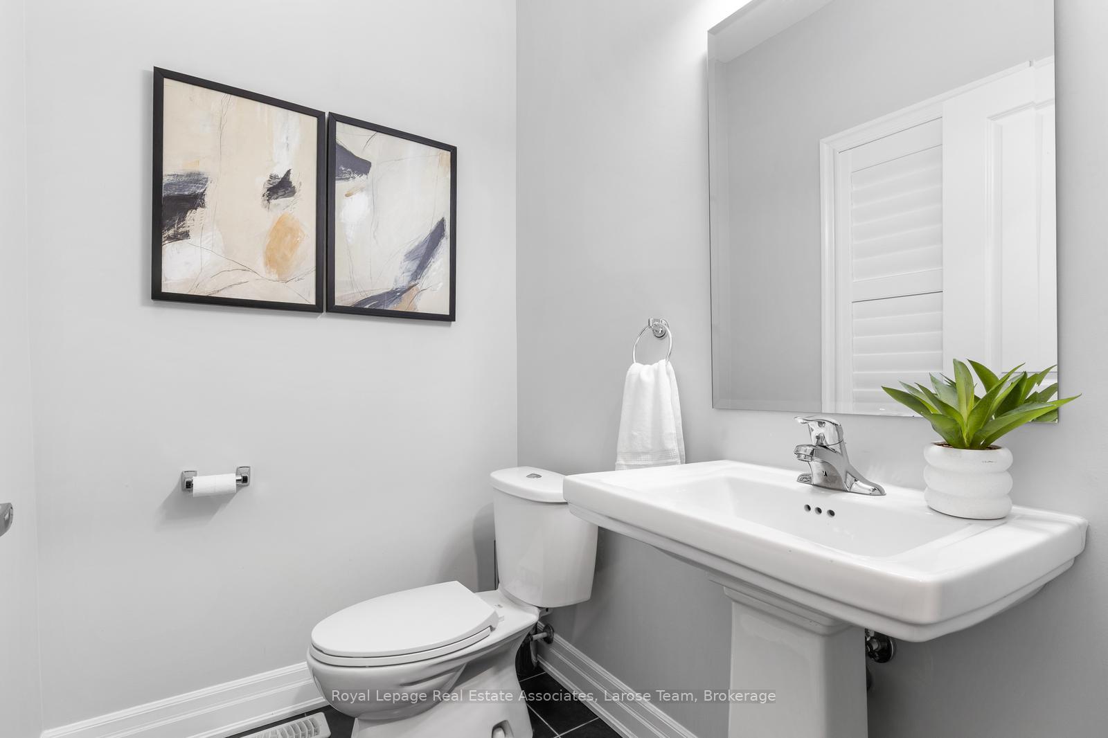 Photo 7 of 26 Perdita Road, Brampton, Bram West — HOMEH
