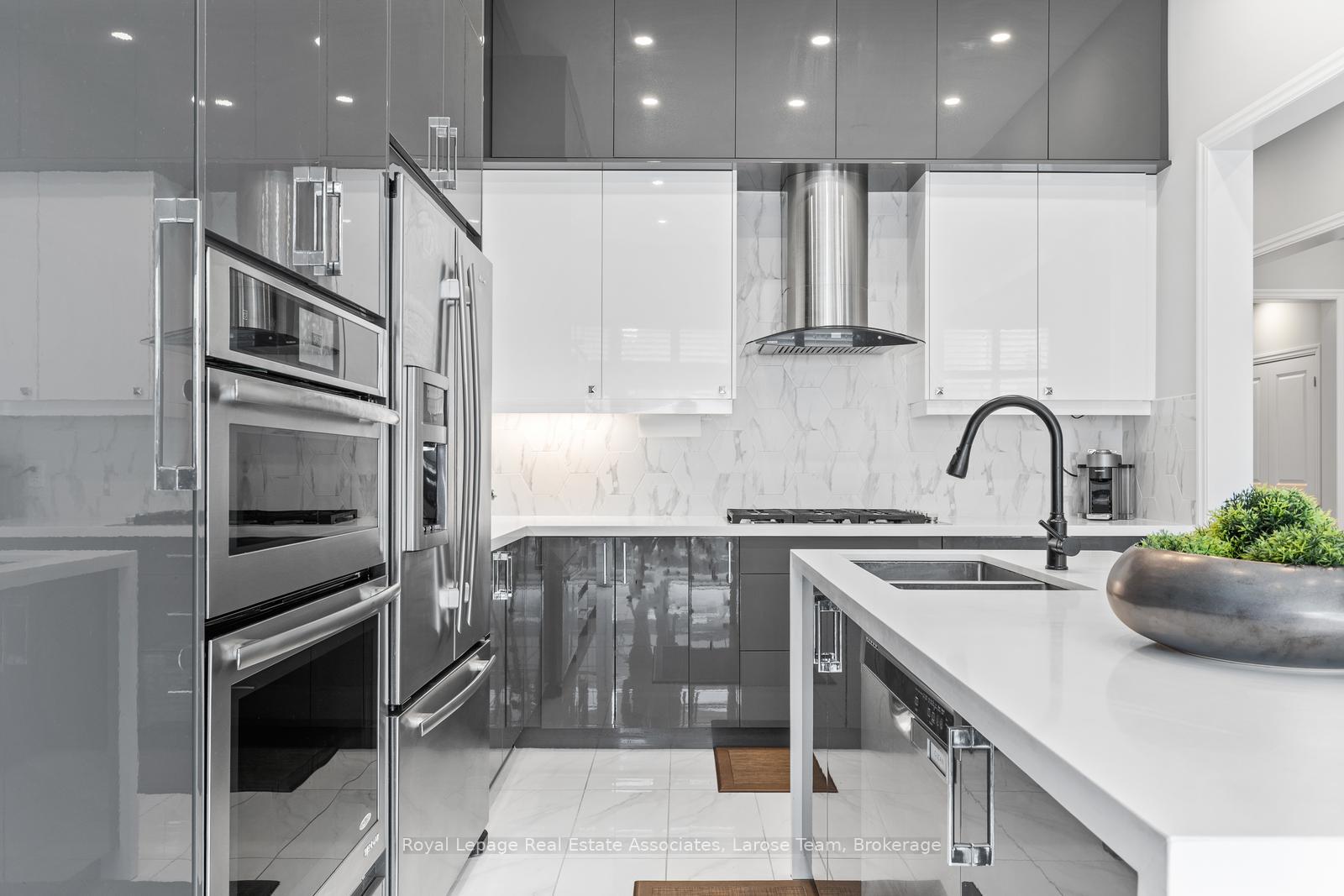 Photo 23 of 26 Perdita Road, Brampton, Bram West — HOMEH