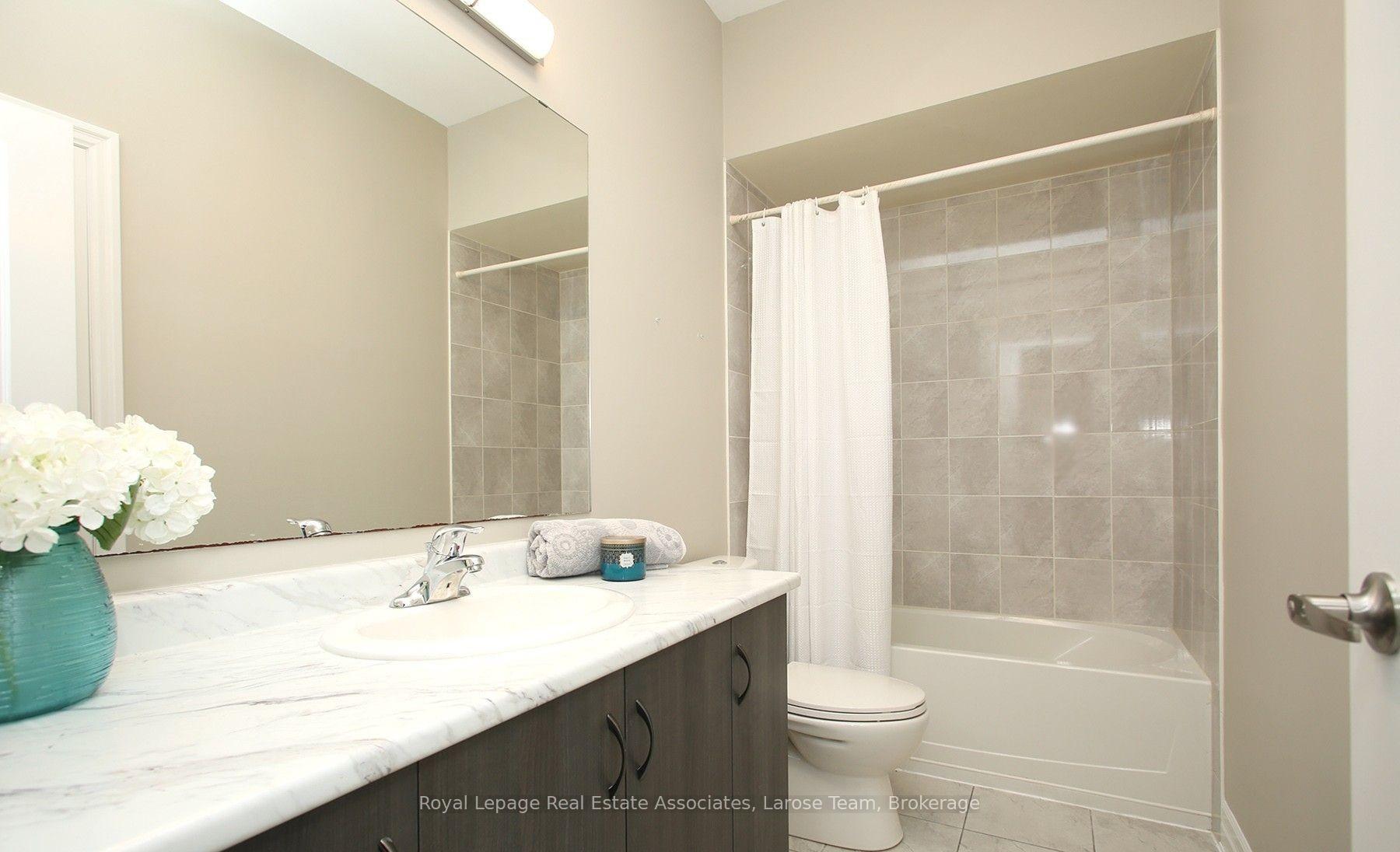 Photo 40 of 26 Perdita Road, Brampton, Bram West — HOMEH