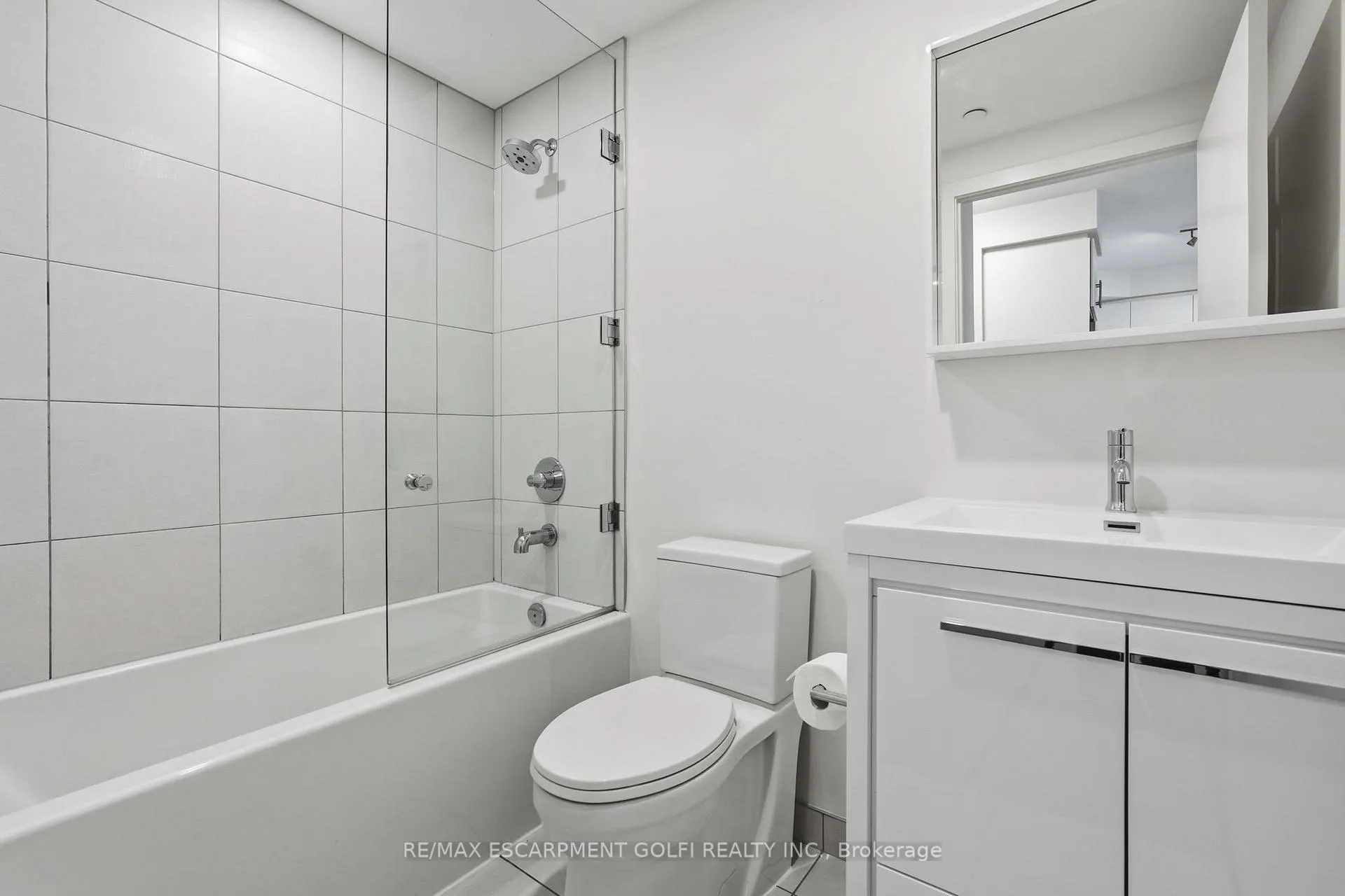 Photo 7 of Unit 416, 212 King William Street, Hamilton, Beasley — HOMEH