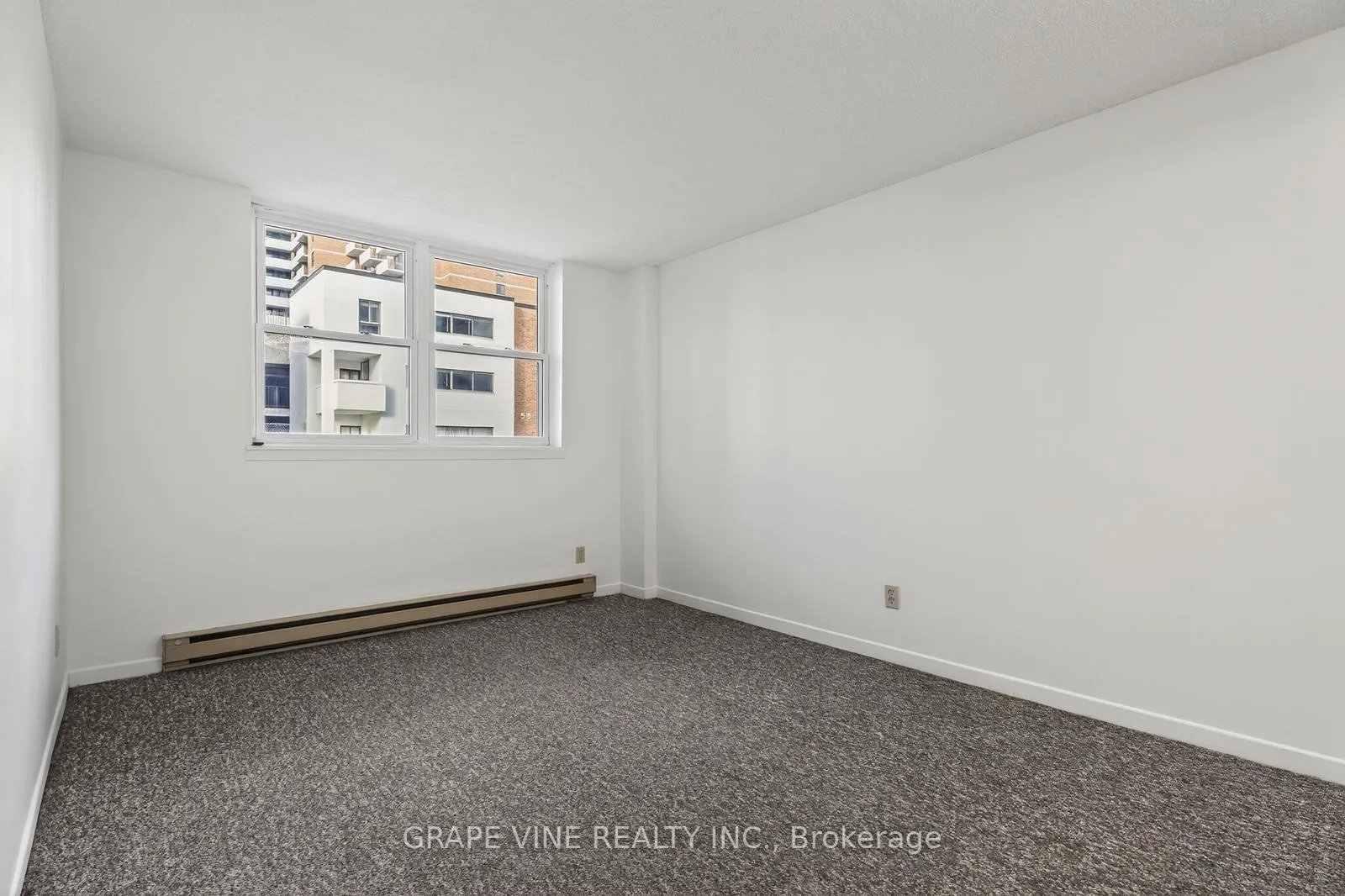 Photo 19 of Unit 102, 50 Burnside Avenue, Ottawa, Mechanicsville — HOMEH
