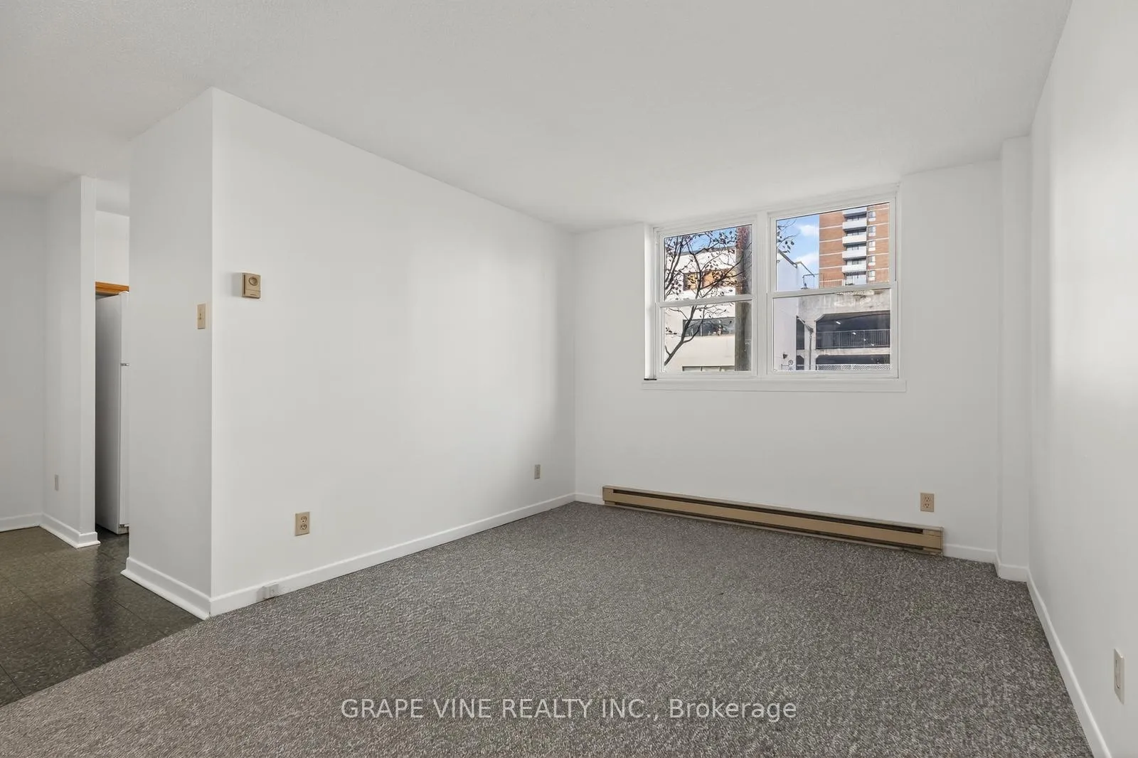 Photo 26 of Unit 102, 50 Burnside Avenue, Ottawa, Mechanicsville — HOMEH