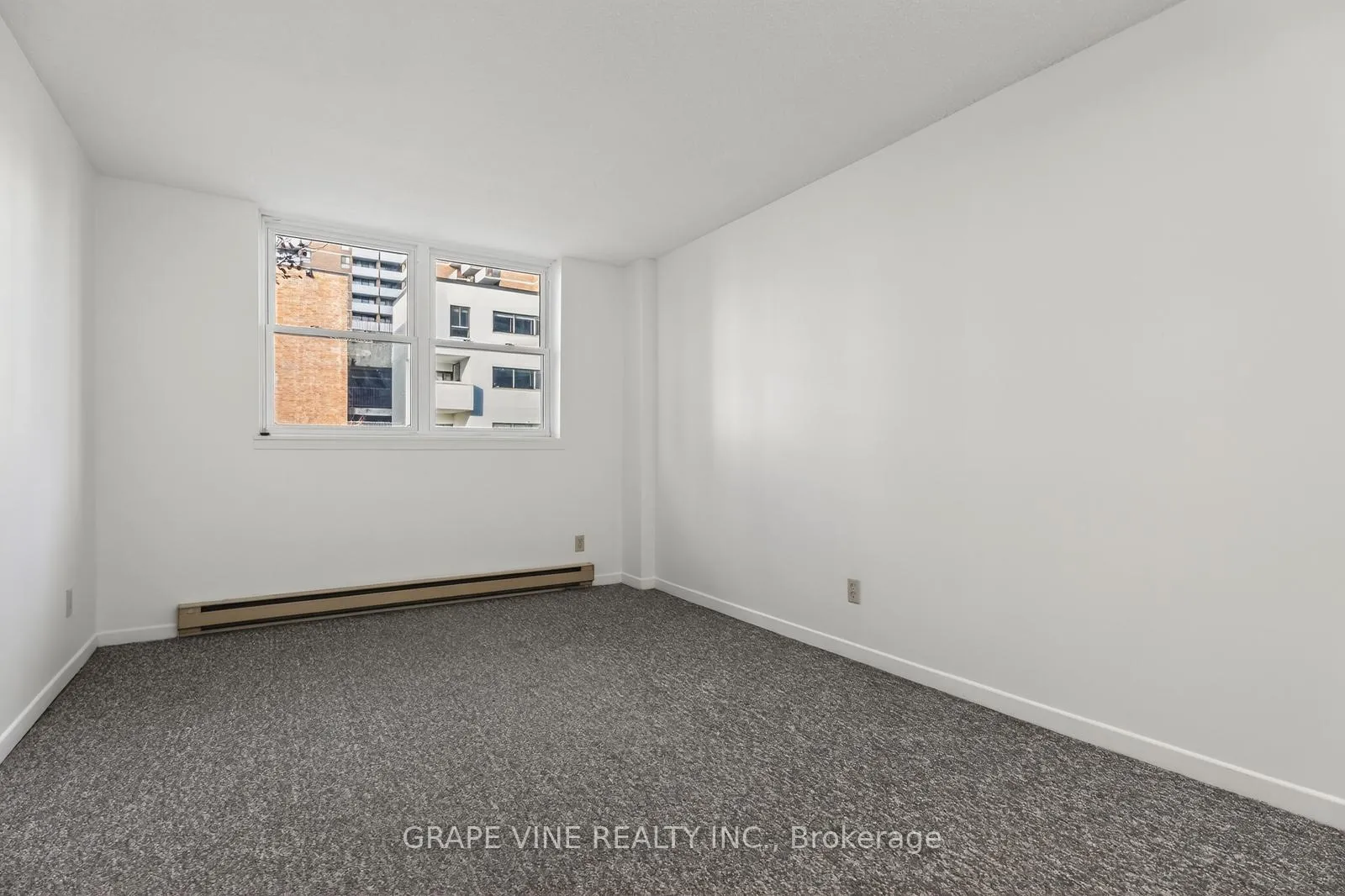 Photo 27 of Unit 102, 50 Burnside Avenue, Ottawa, Mechanicsville — HOMEH