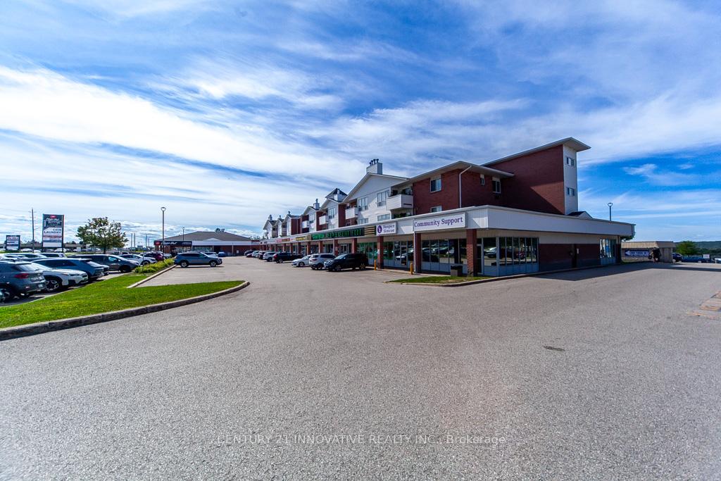 Photo 3 of Unit B03, 126 Bell Farm Road, Barrie, City Centre — HOMEH