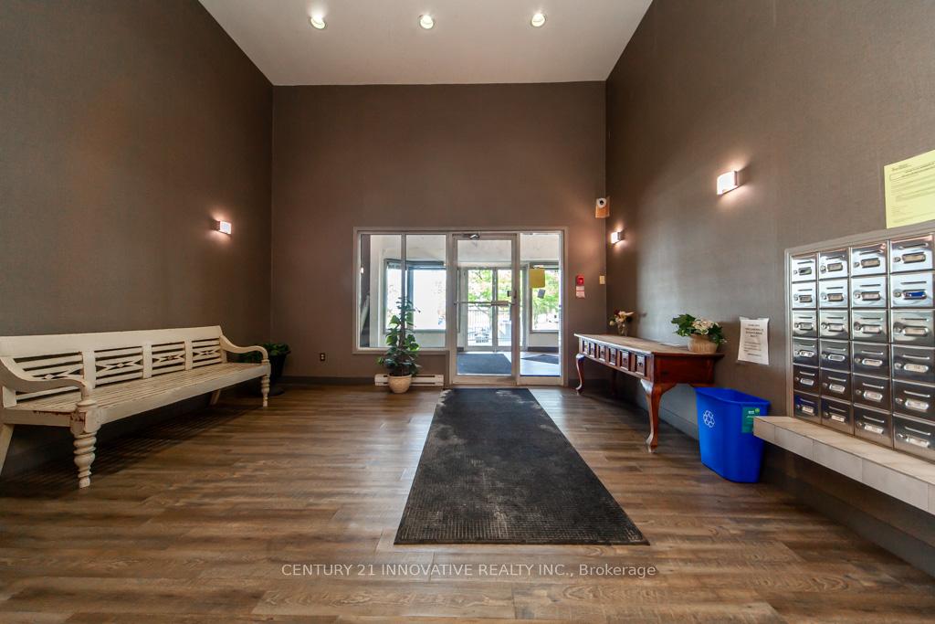Photo 10 of Unit B03, 126 Bell Farm Road, Barrie, City Centre — HOMEH