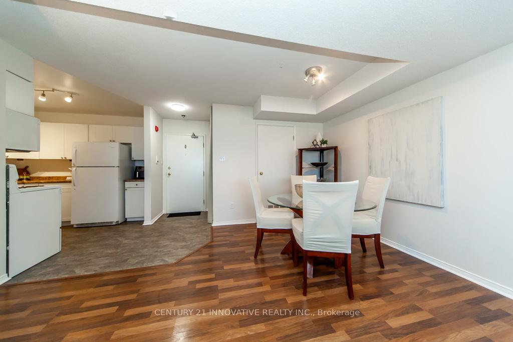 Photo 22 of Unit B03, 126 Bell Farm Road, Barrie, City Centre — HOMEH