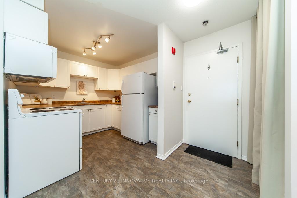 Photo 25 of Unit B03, 126 Bell Farm Road, Barrie, City Centre — HOMEH