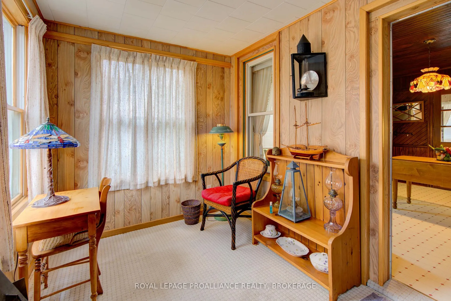 Photo 11 of 21 Osborne Street, Gananoque — HOMEH