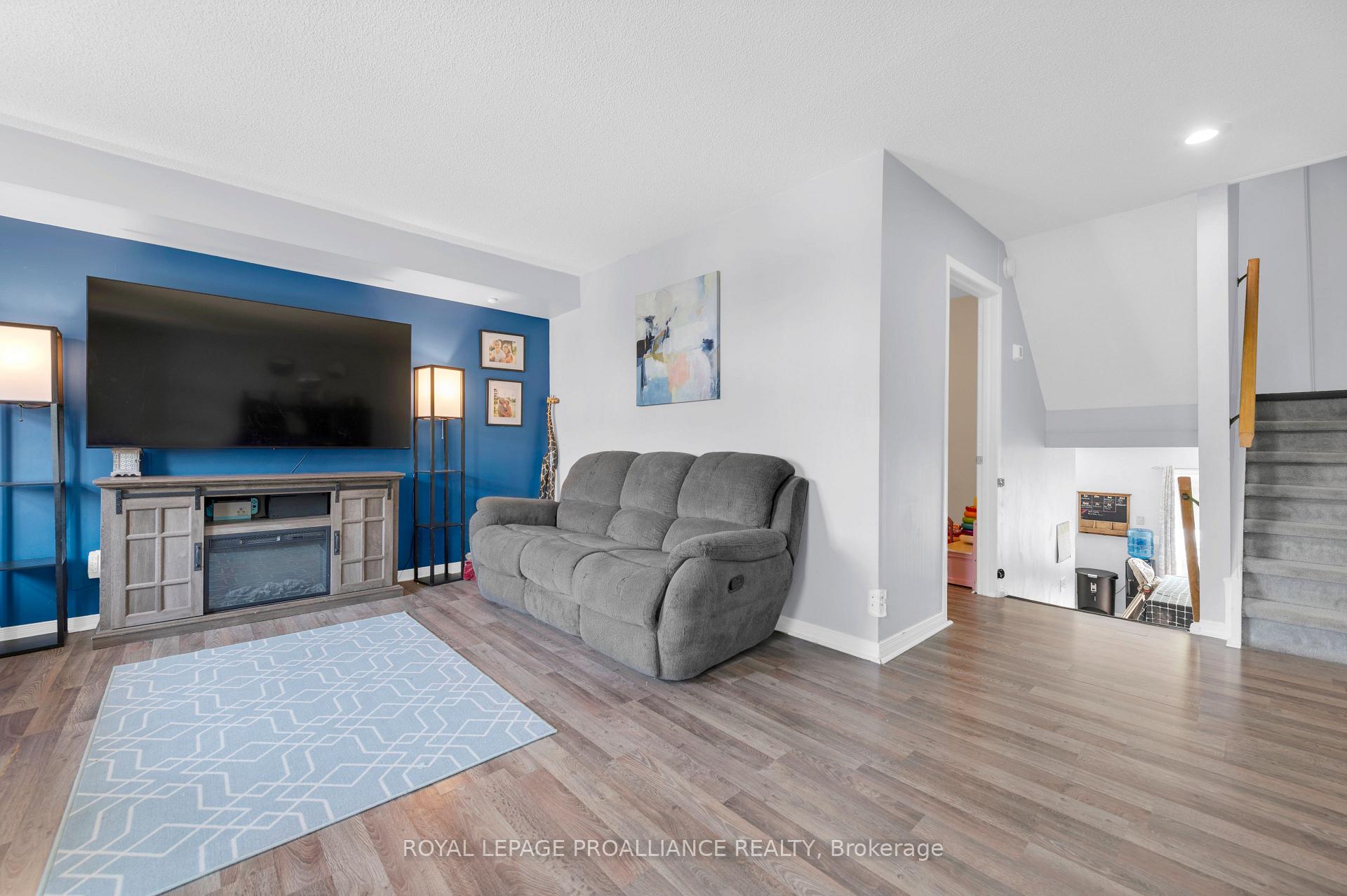 Photo 19 of Unit 30, 9 Progress Avenue, Belleville, Belleville Ward — HOMEH