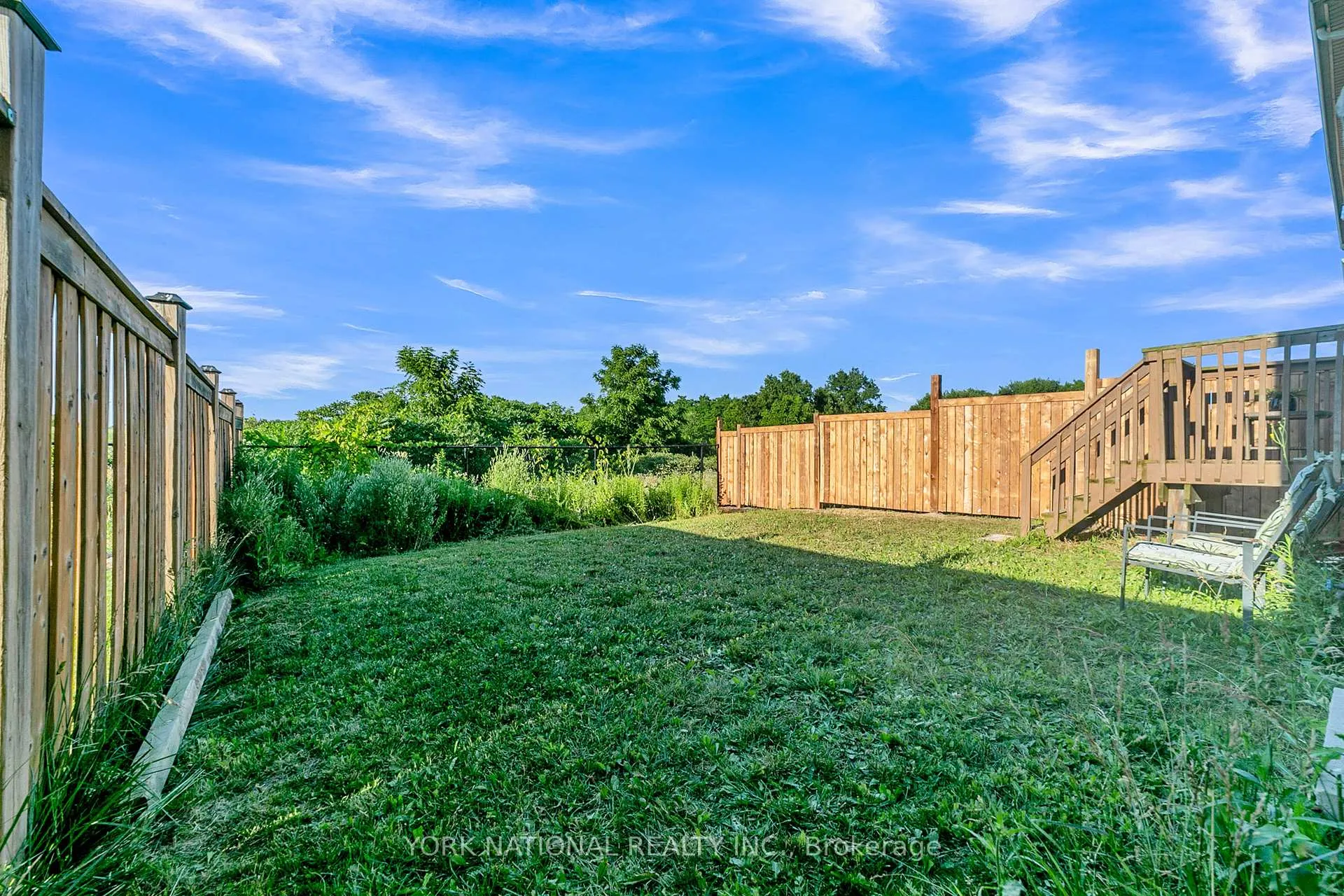 Photo 29 of 30 Madonna Drive S, Hamilton, Carpenter — HOMEH