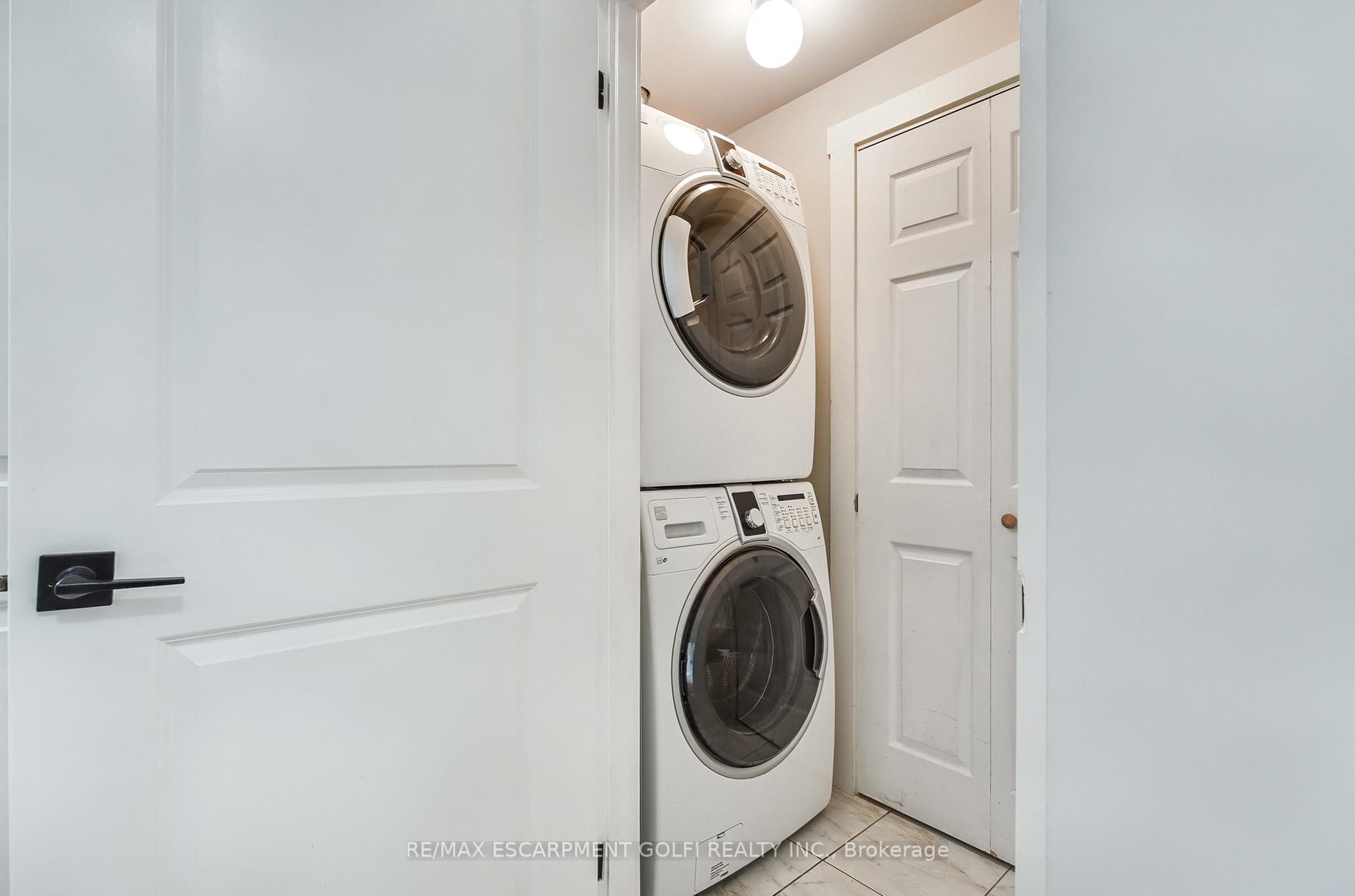 Photo 21 of Unit 16, 49 Ontario Street, Grimsby, Grimsby East — HOMEH