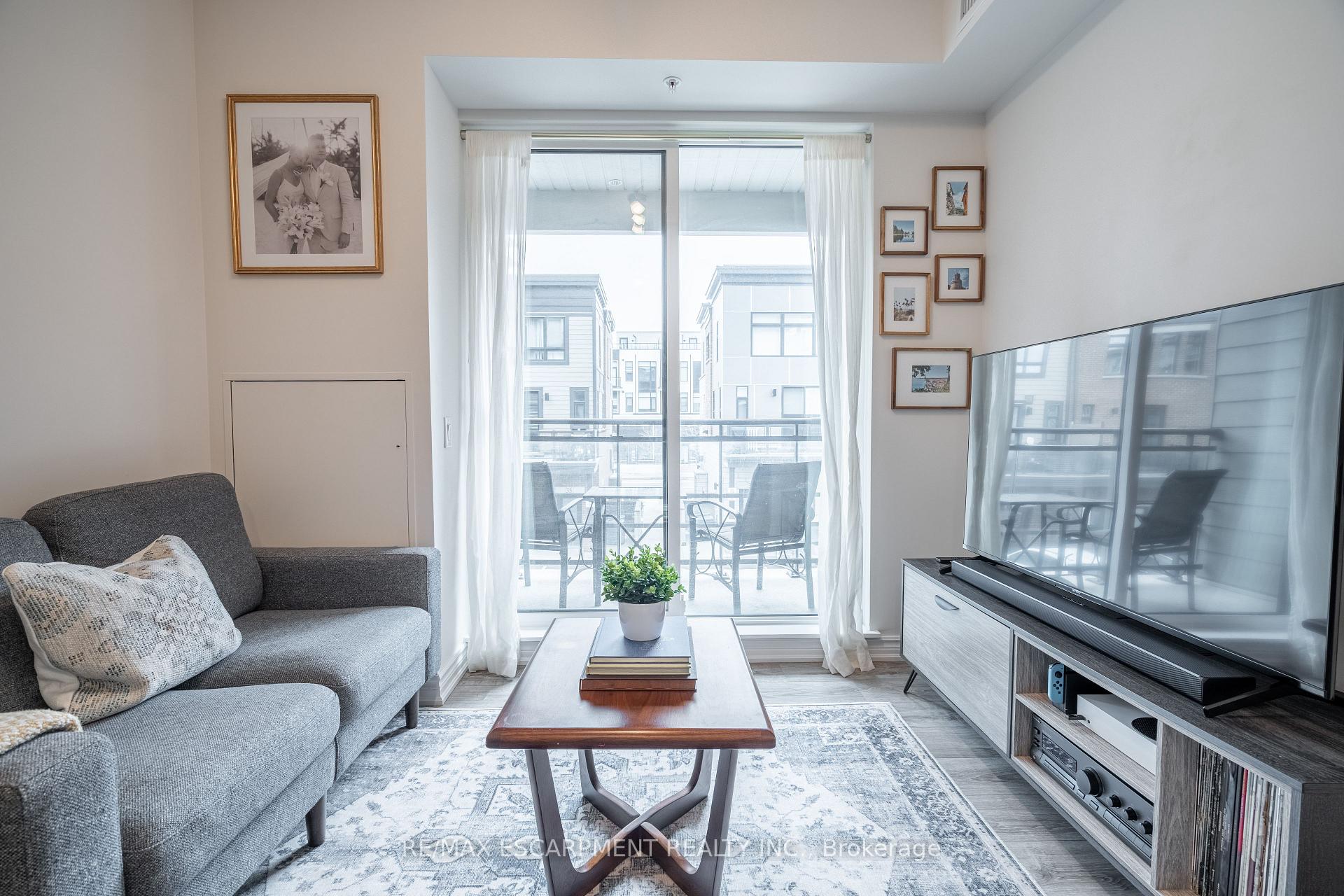 Photo 11 of Unit 208, 40 Esplanade Lane, Grimsby, Grimsby Beach — HOMEH