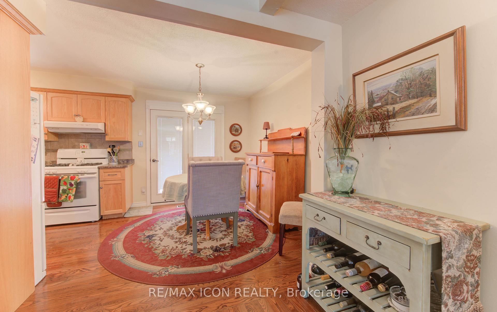 Photo 5 of Unit 57, 49 Cedarwoods Crescent, Kitchener — HOMEH