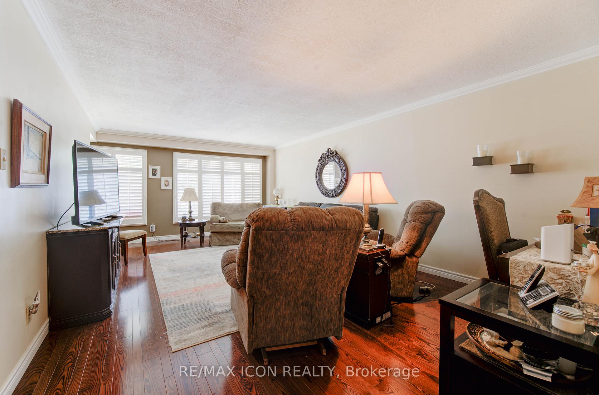 Photo 7 of Unit 57, 49 Cedarwoods Crescent, Kitchener — HOMEH