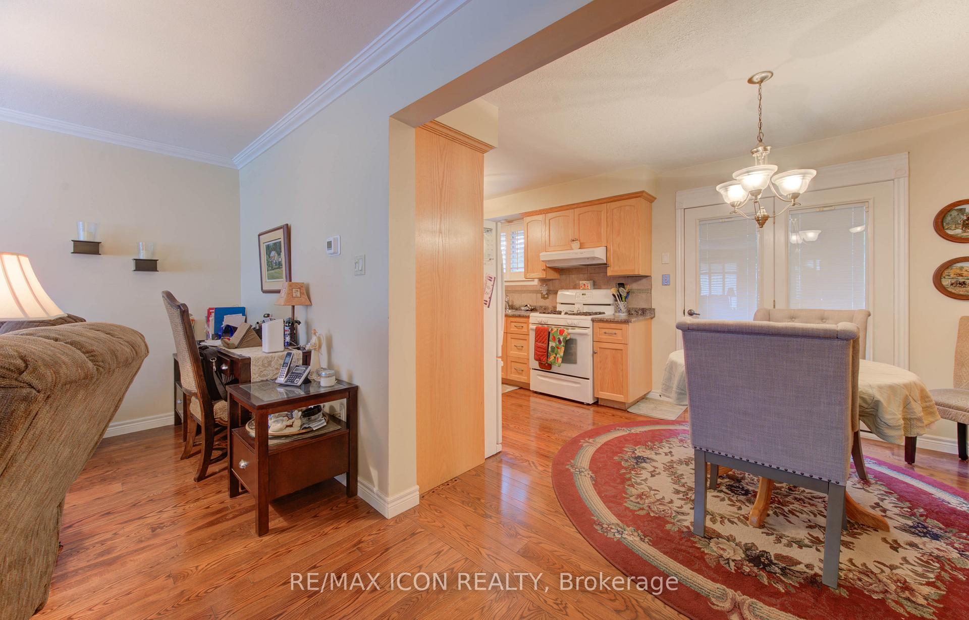 Photo 14 of Unit 57, 49 Cedarwoods Crescent, Kitchener — HOMEH