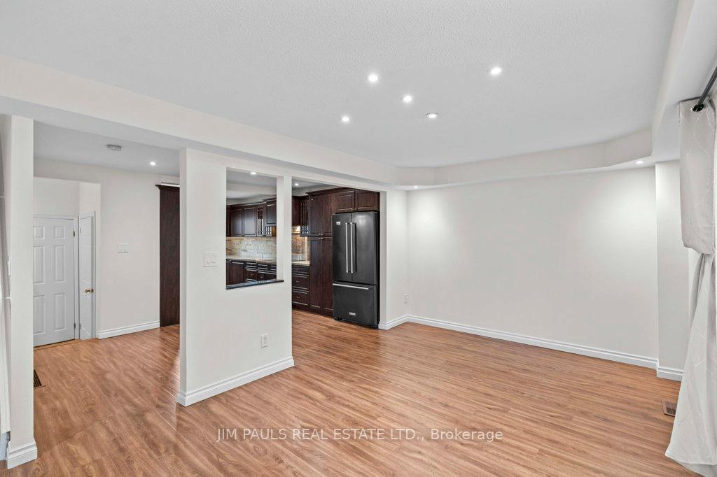 Photo 19 of Unit 16A, 1550 Garth Street, Hamilton, Falkirk — HOMEH