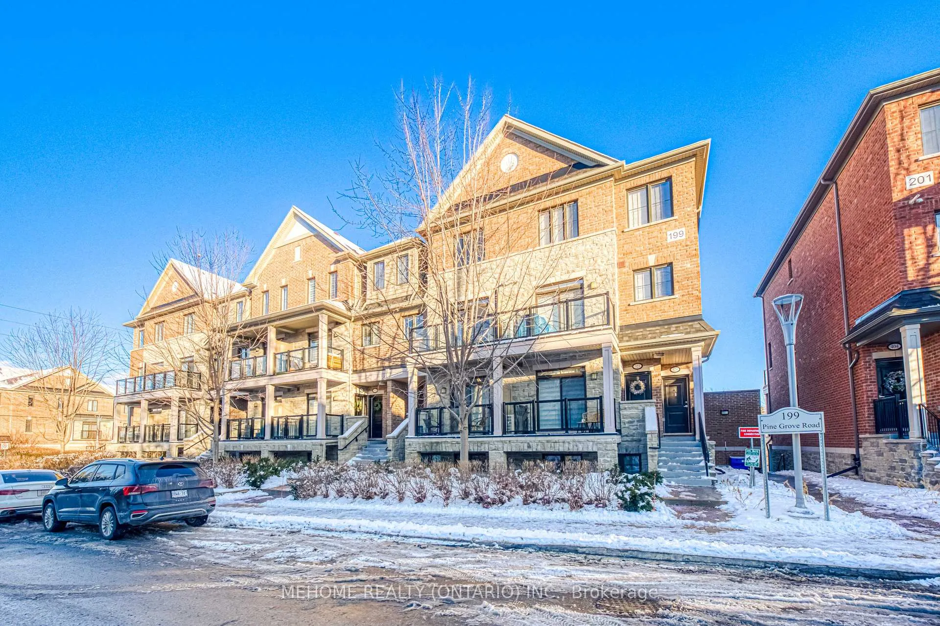 Photo 2 of Unit 319, 199 Pine Grove Road, Vaughan, Islington Woods — HOMEH