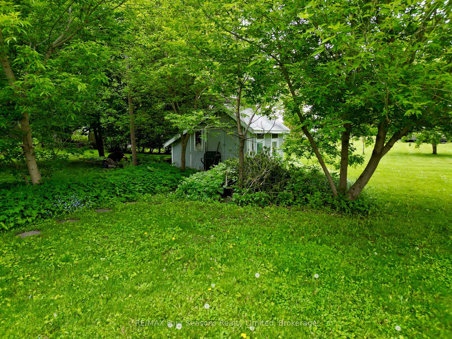 Photo 25 of 240 Jane Street, Clearview, Stayner — HOMEH
