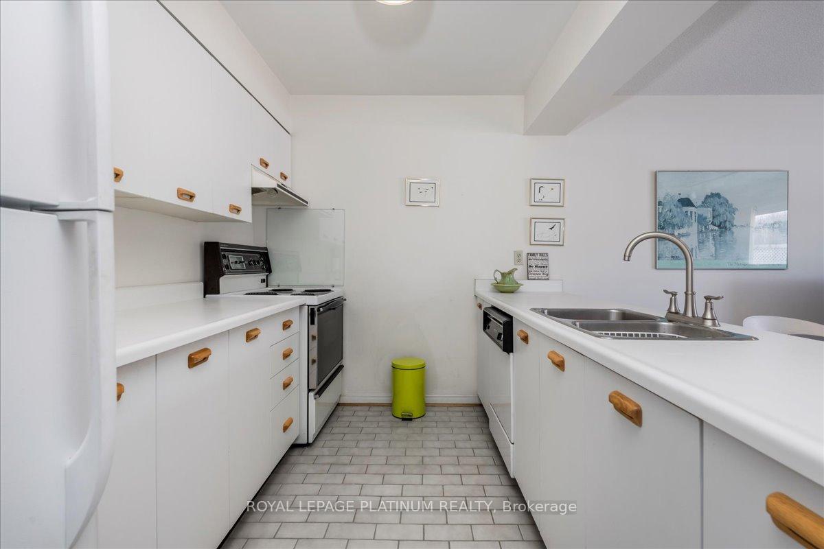 Photo 9 of Unit 21, 71 Laguna Parkway, Ramara, Rural Ramara — HOMEH