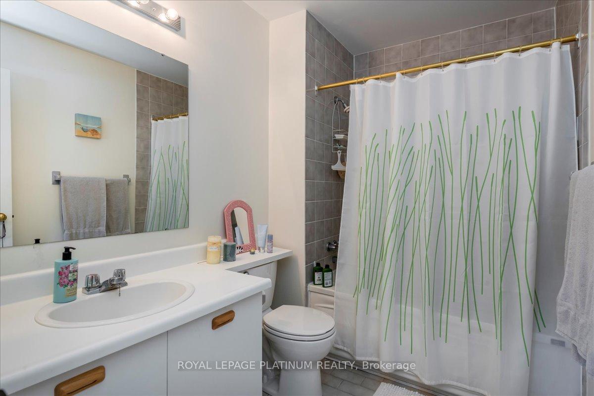 Photo 18 of Unit 21, 71 Laguna Parkway, Ramara, Rural Ramara — HOMEH