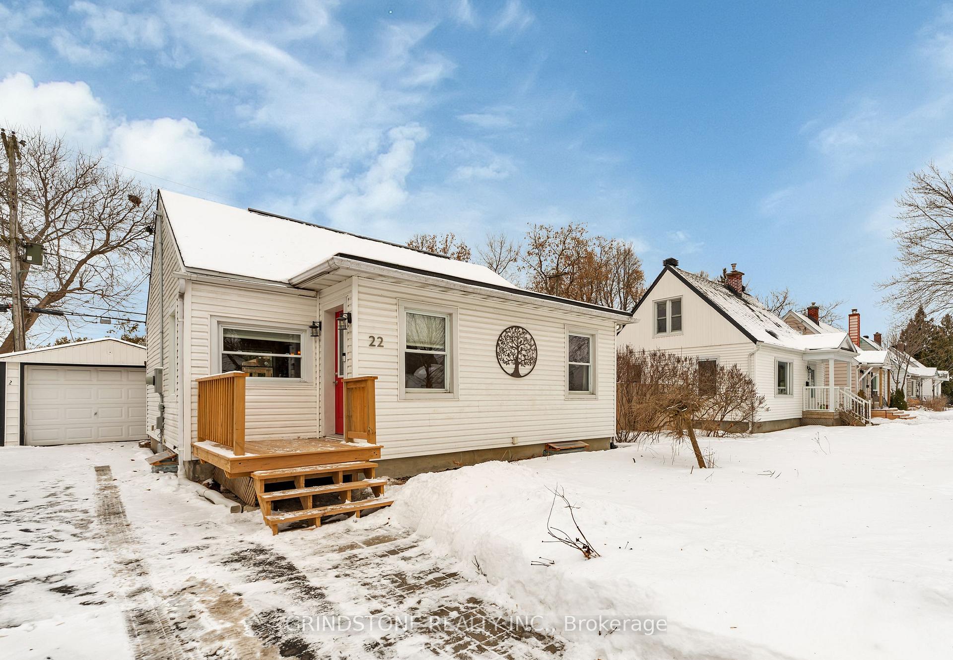 Photo 1 of 22 Marshall Avenue, Ottawa, Carlington — HOMEH