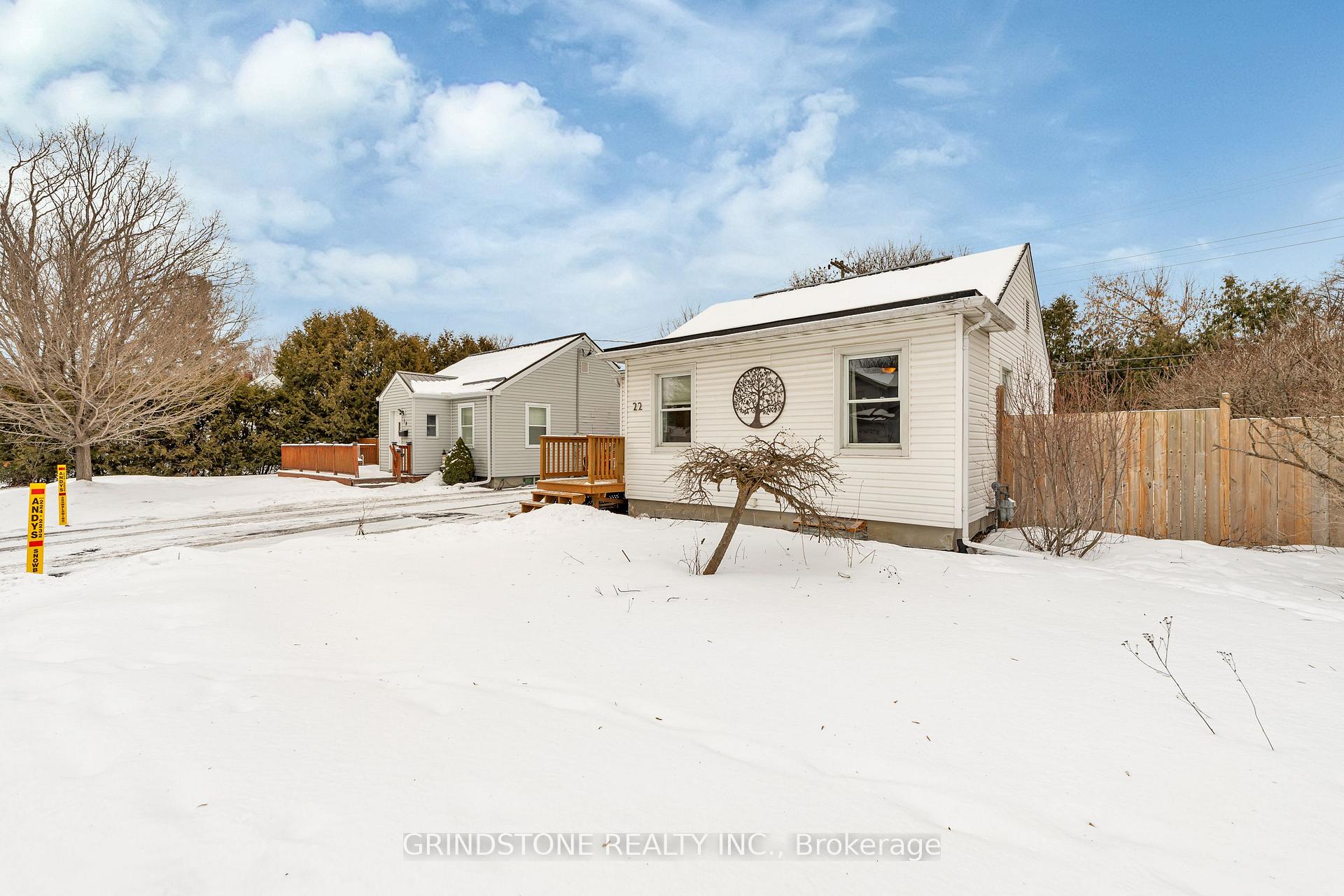 Photo 2 of 22 Marshall Avenue, Ottawa, Carlington — HOMEH