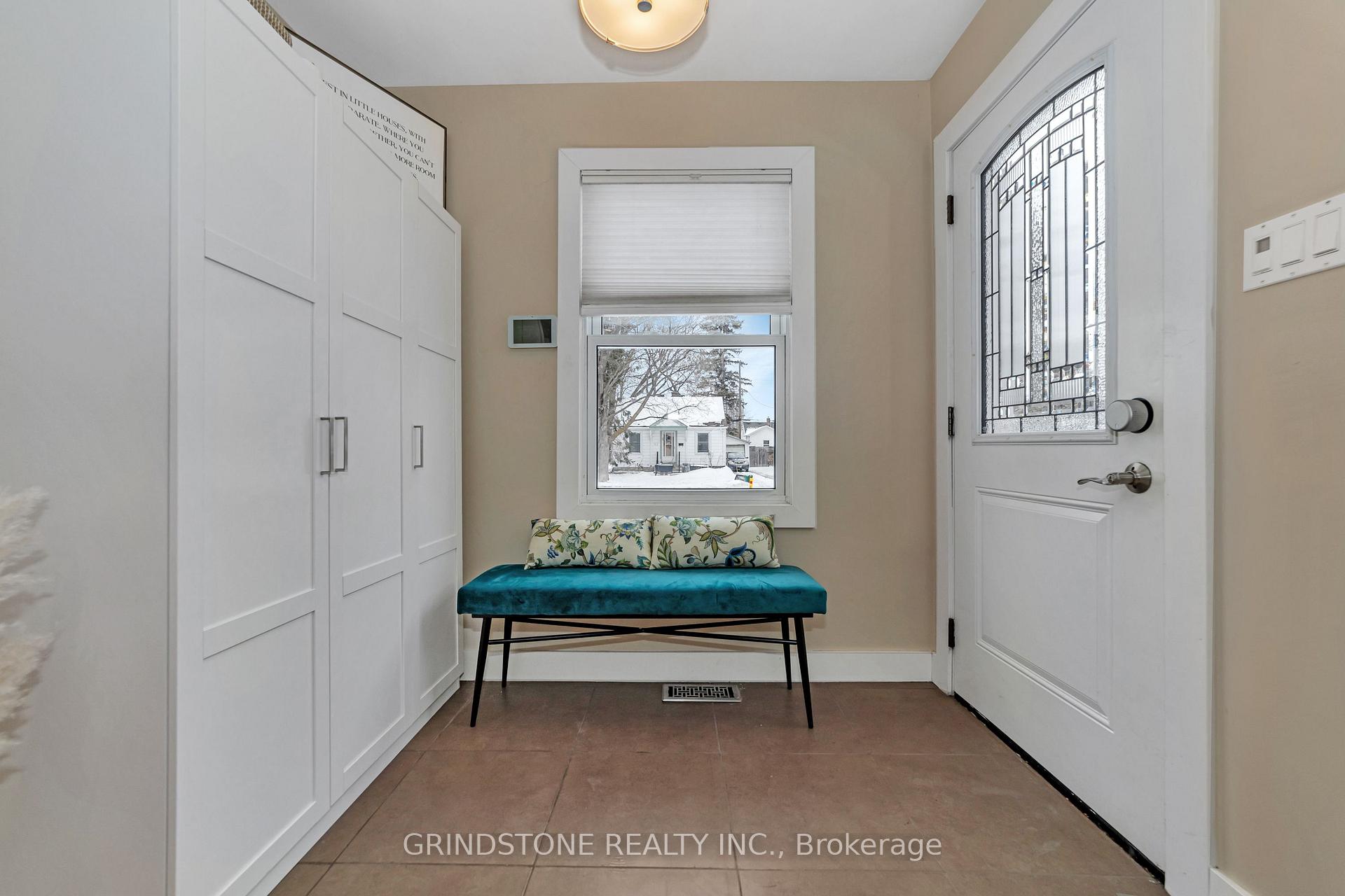 Photo 3 of 22 Marshall Avenue, Ottawa, Carlington — HOMEH