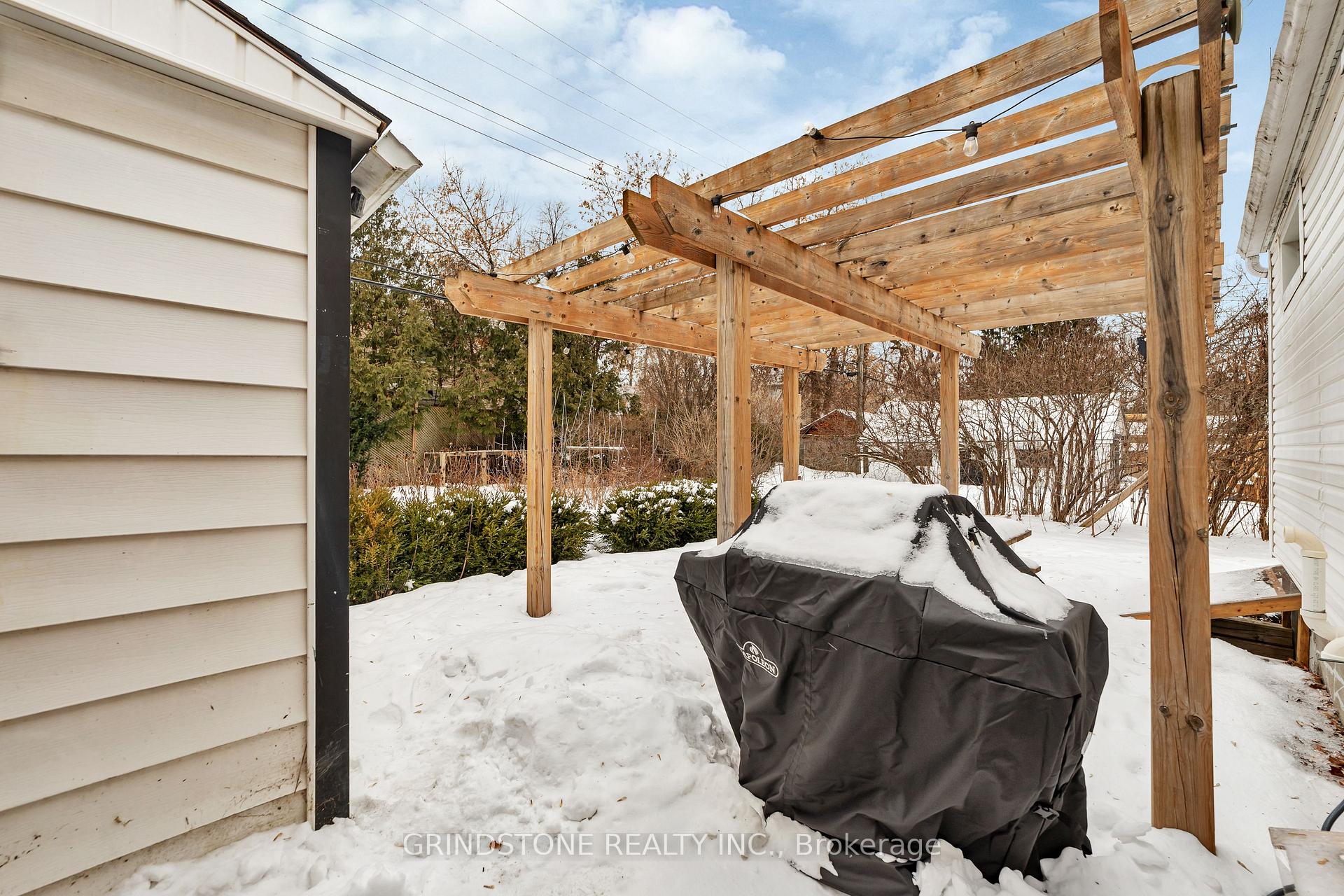 Photo 25 of 22 Marshall Avenue, Ottawa, Carlington — HOMEH