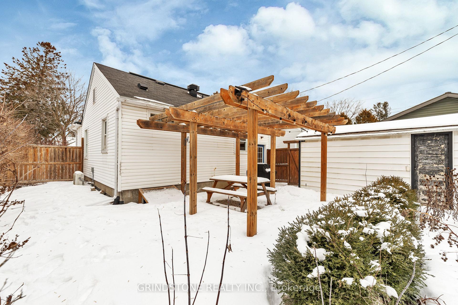 Photo 28 of 22 Marshall Avenue, Ottawa, Carlington — HOMEH