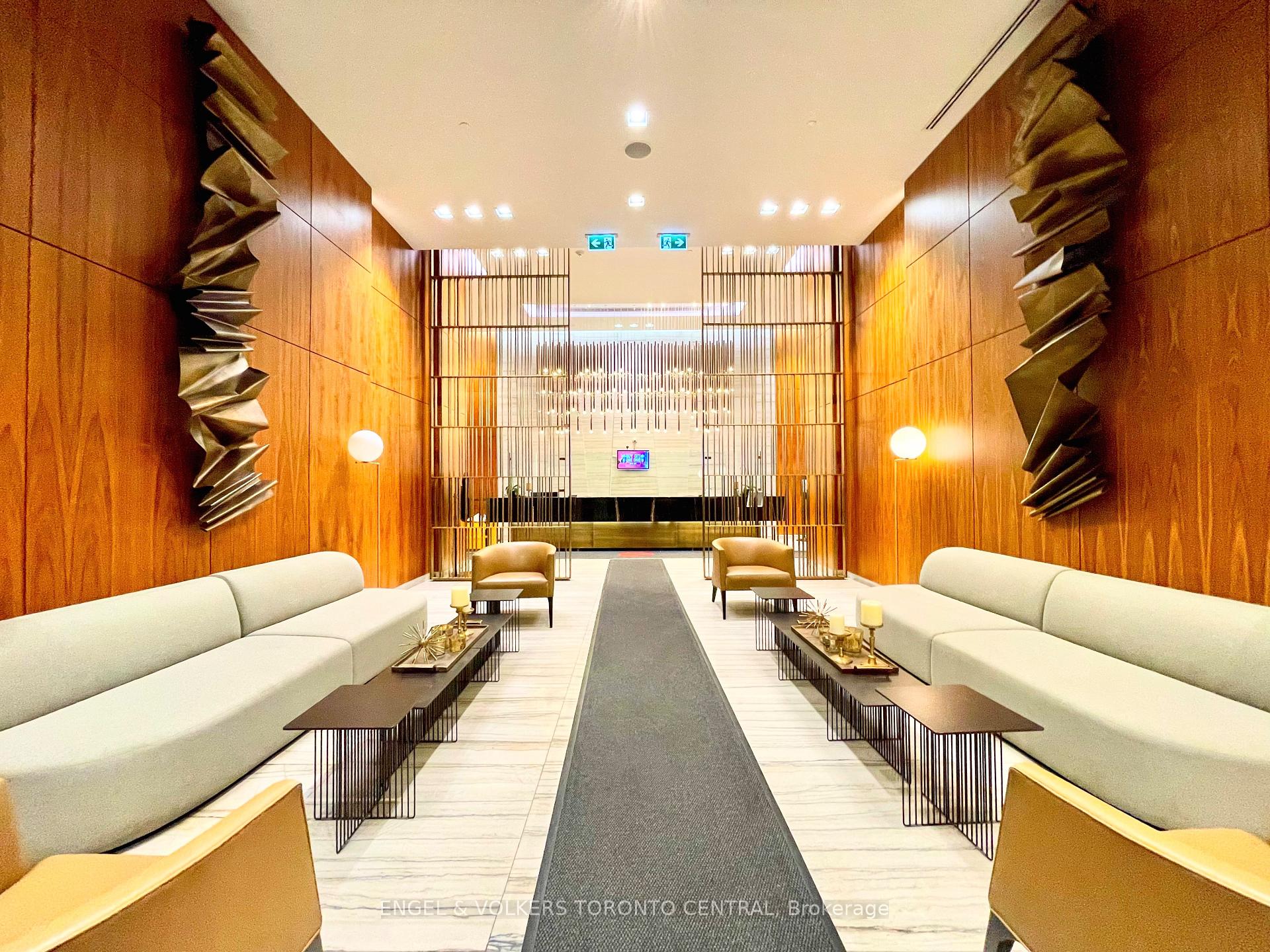 Photo 21 of Unit 3002, 8 Eglinton Avenue E, Toronto, Mount Pleasant West — HOMEH