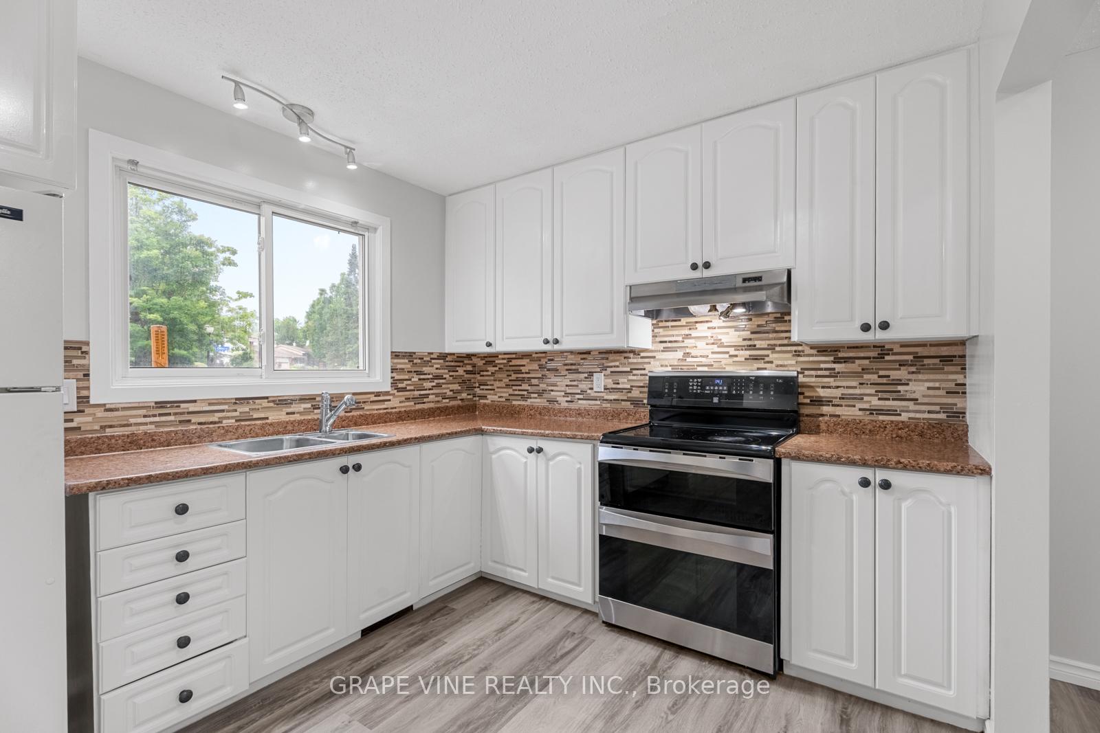 Photo 6 of Unit 55, 82 Chimo Drive, Ottawa, Kanata - Katimavik — HOMEH