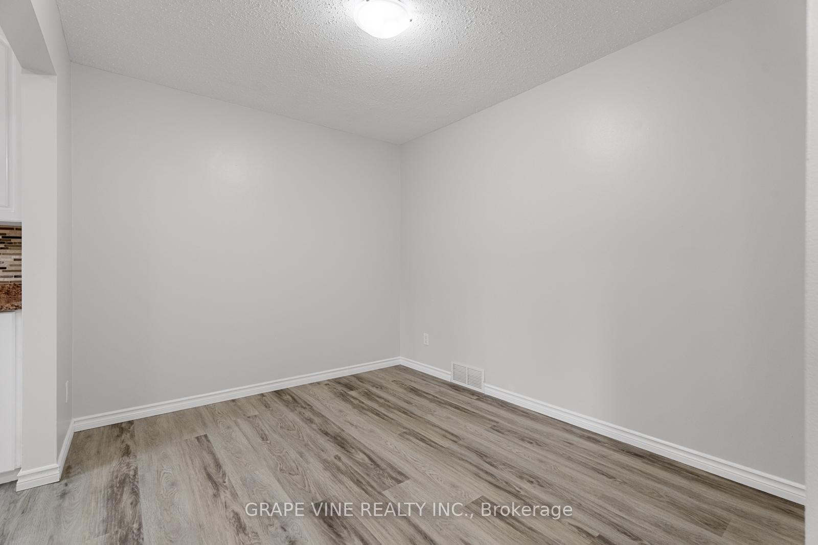 Photo 10 of Unit 55, 82 Chimo Drive, Ottawa, Kanata - Katimavik — HOMEH