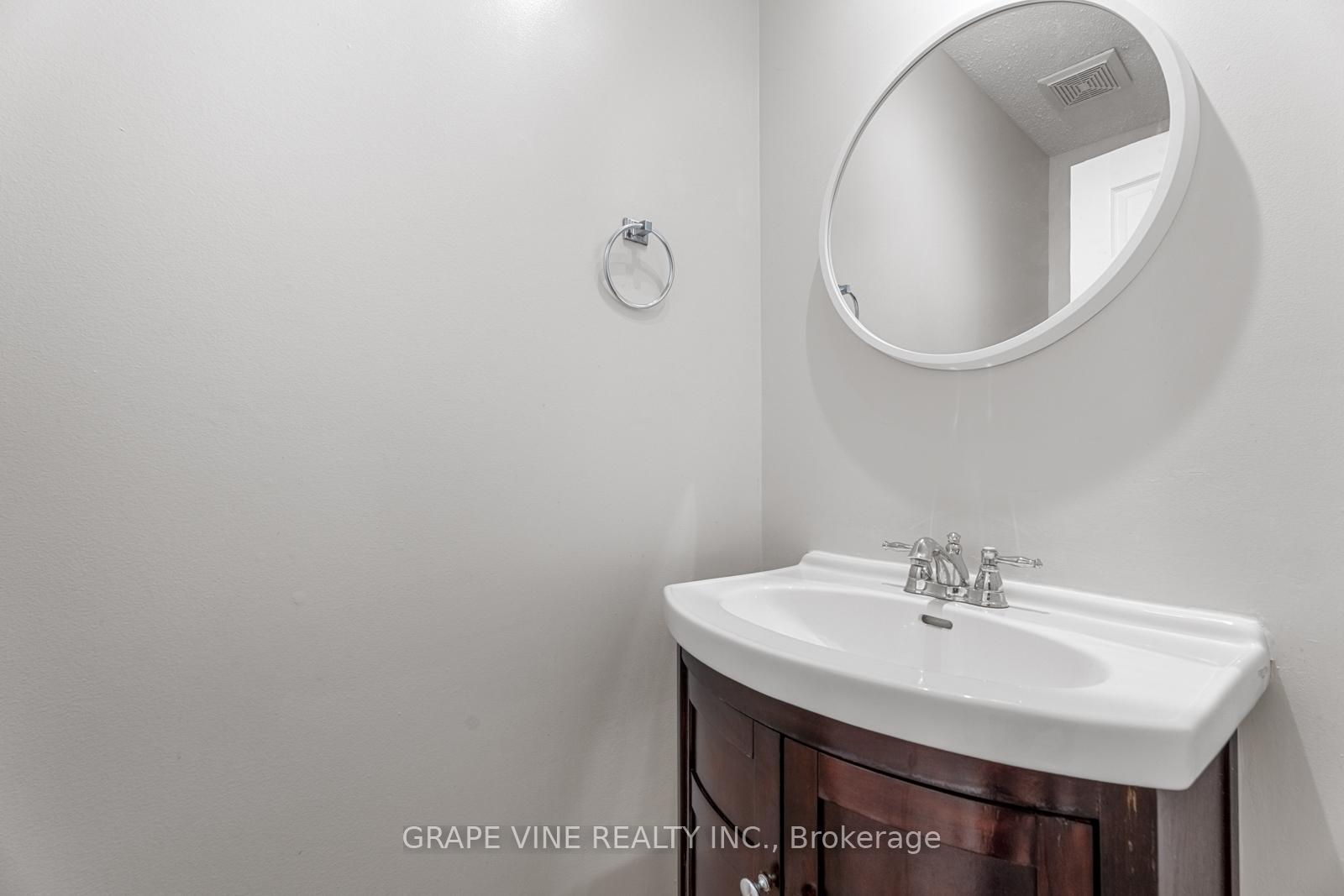 Photo 12 of Unit 55, 82 Chimo Drive, Ottawa, Kanata - Katimavik — HOMEH