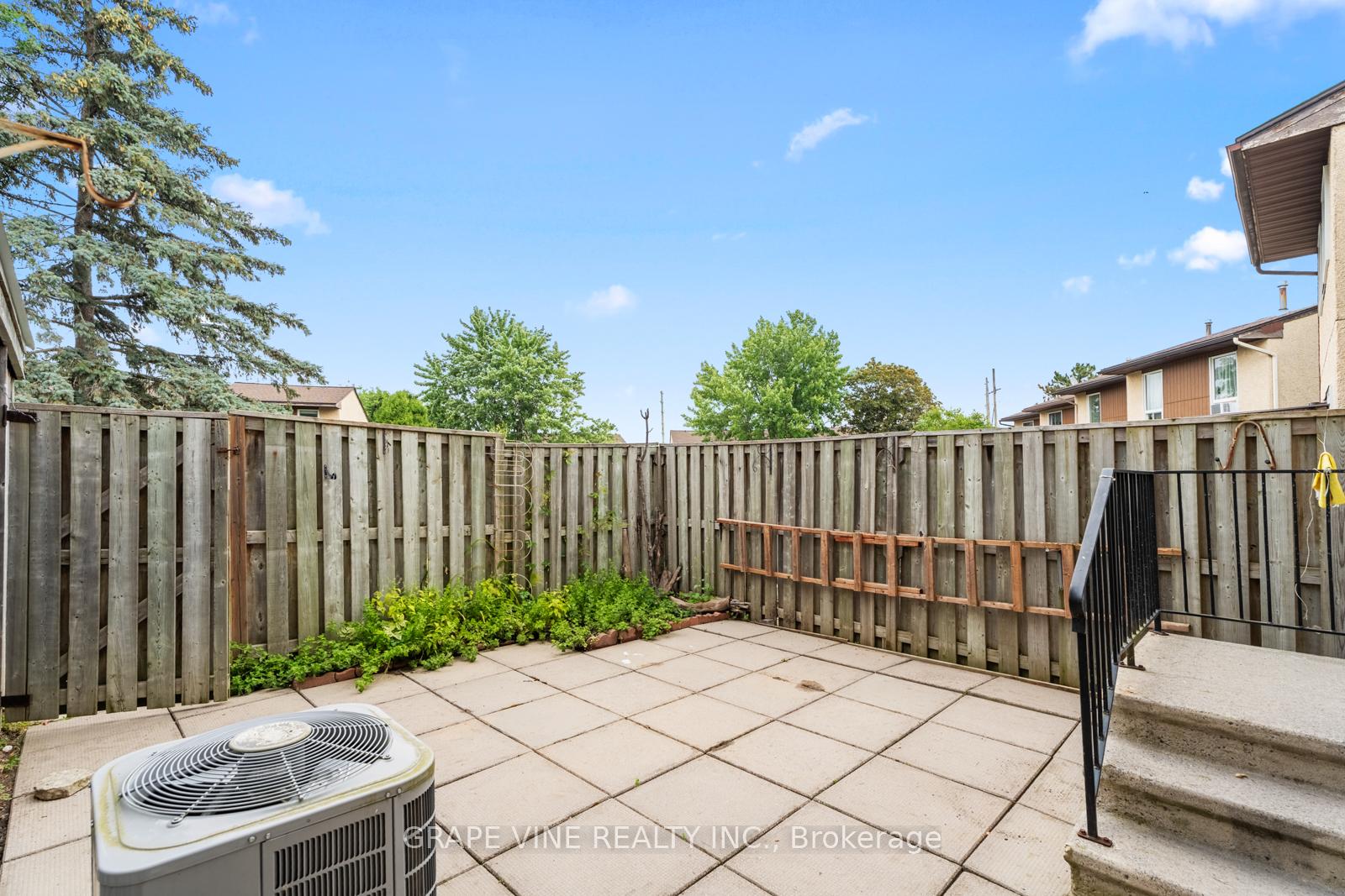 Photo 27 of Unit 55, 82 Chimo Drive, Ottawa, Kanata - Katimavik — HOMEH