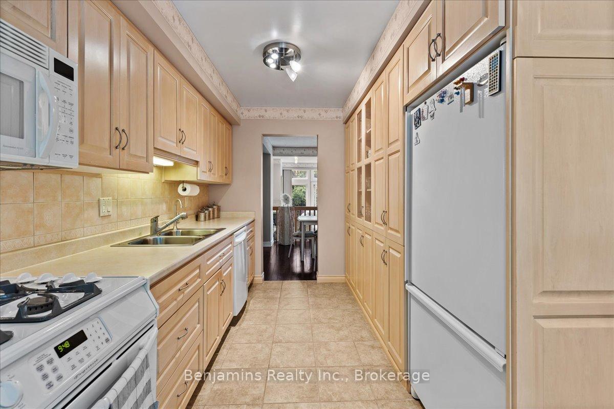 Photo 9 of Unit 20, 225 Benjamin Road, Waterloo — HOMEH