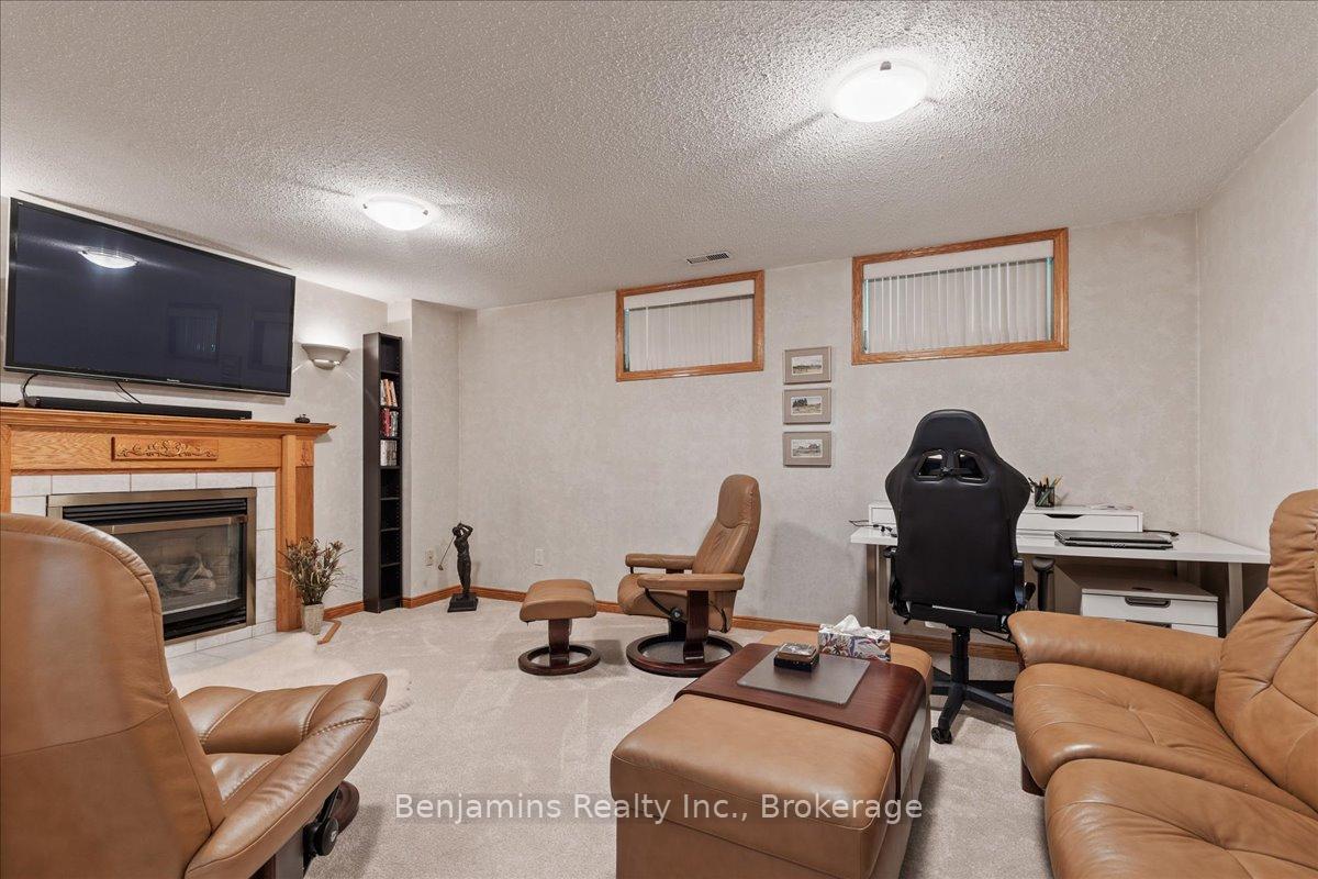 Photo 34 of Unit 20, 225 Benjamin Road, Waterloo — HOMEH