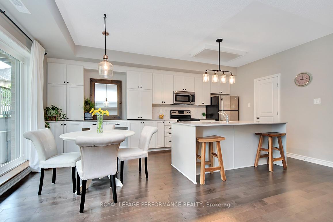 Photo 4 of Unit 2, 66A Tipperary Private, Ottawa, Barrhaven - Longfields — HOMEH