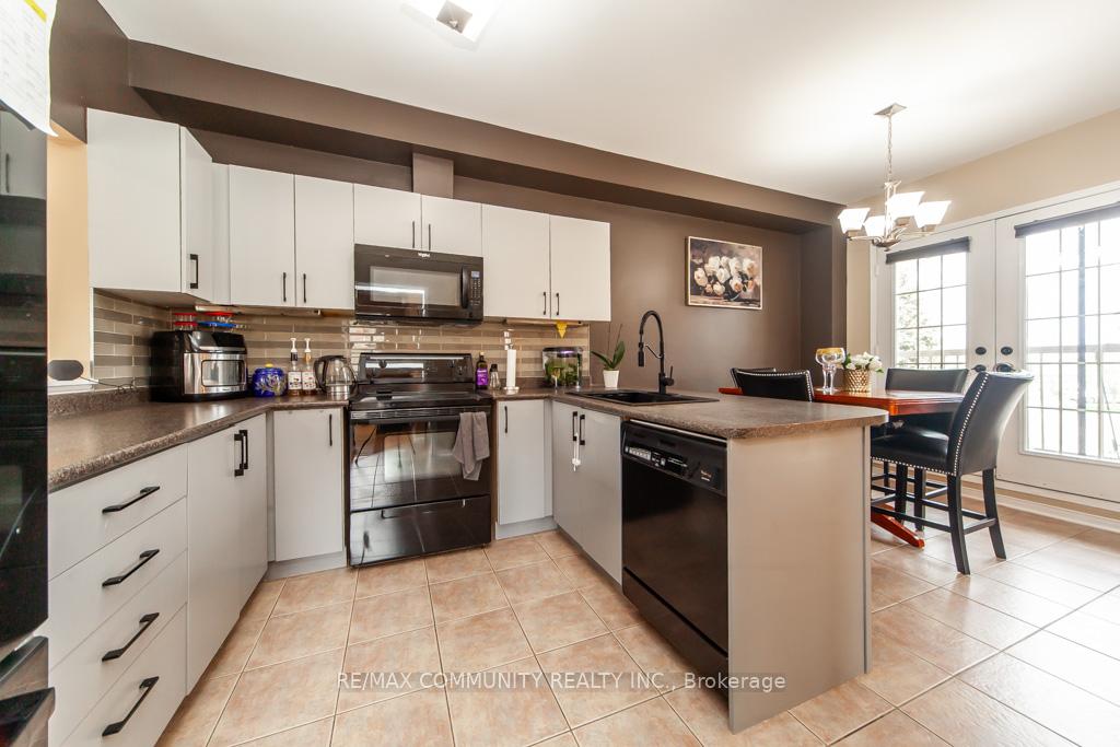 Photo 9 of Unit 17, 575 Steeple Hill, Pickering, Woodlands — HOMEH