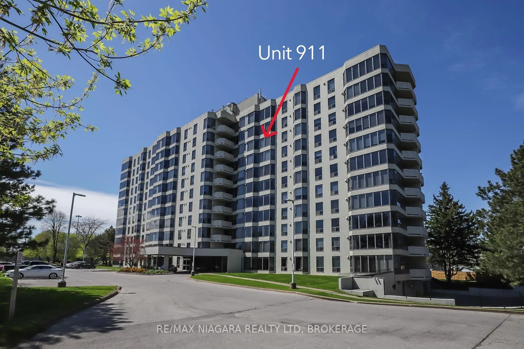 Photo 3 of Unit 911, 81 Scott Street, St. Catharines, Lakeport — HOMEH