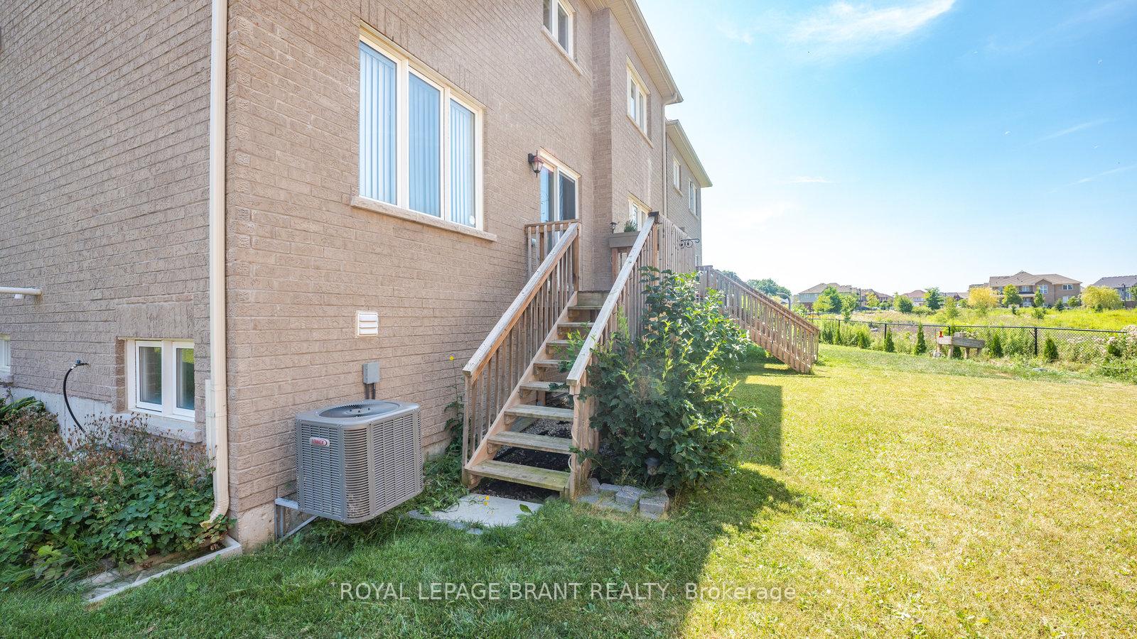 Photo 27 of 18 Butcher Crescent, Brantford — HOMEH