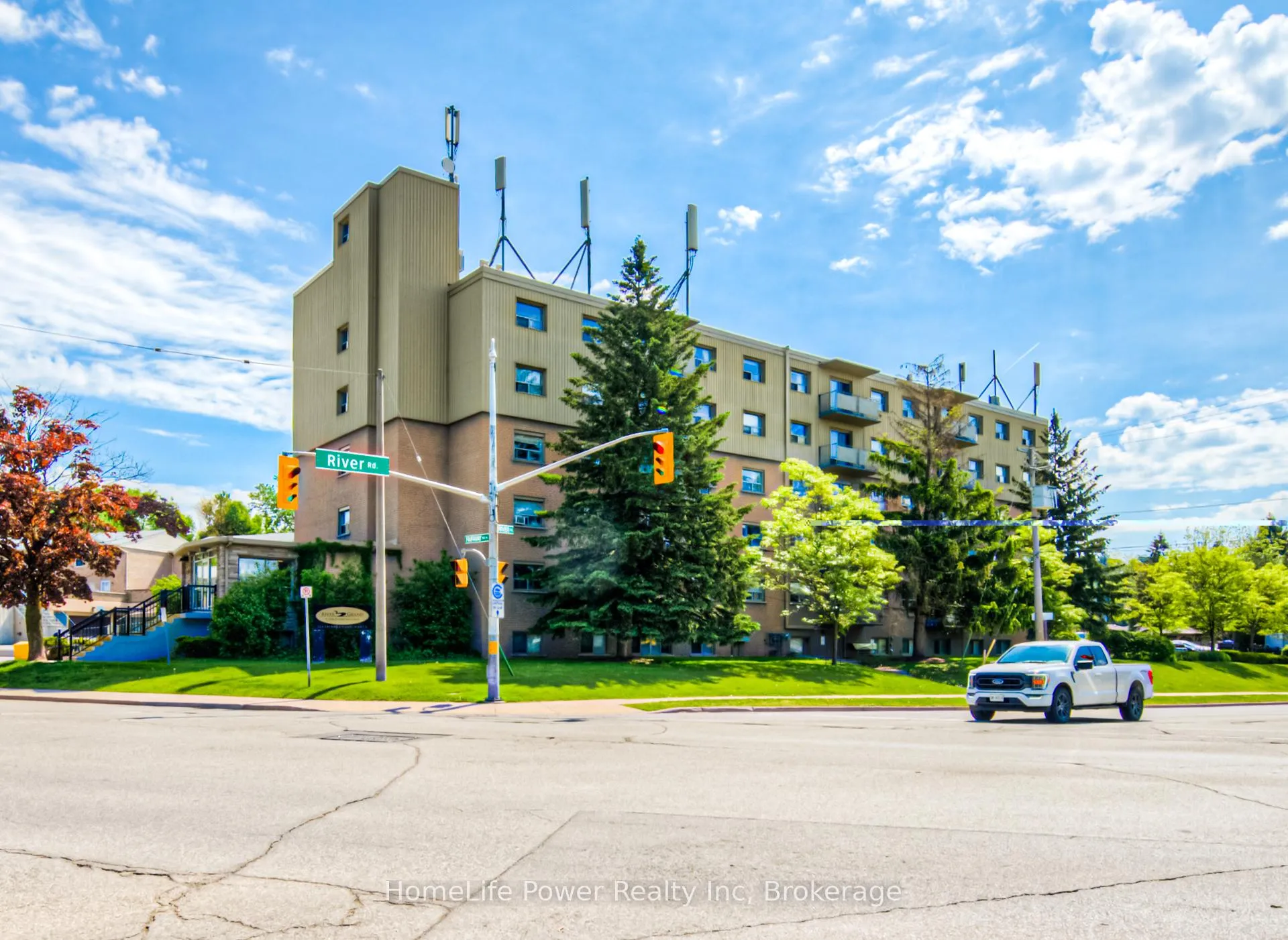 Photo 1 of Unit 501, 283 Fairway Road N, Kitchener — HOMEH